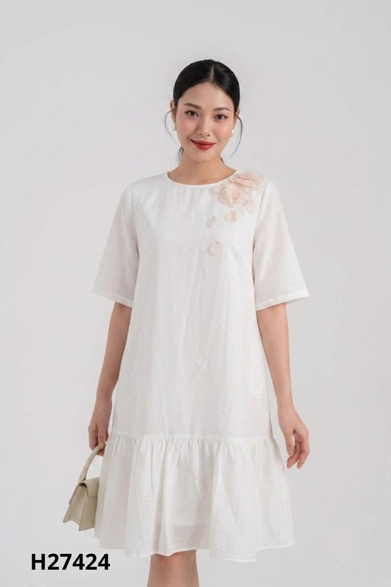 Váy HK FASHION kem suông đính hoa