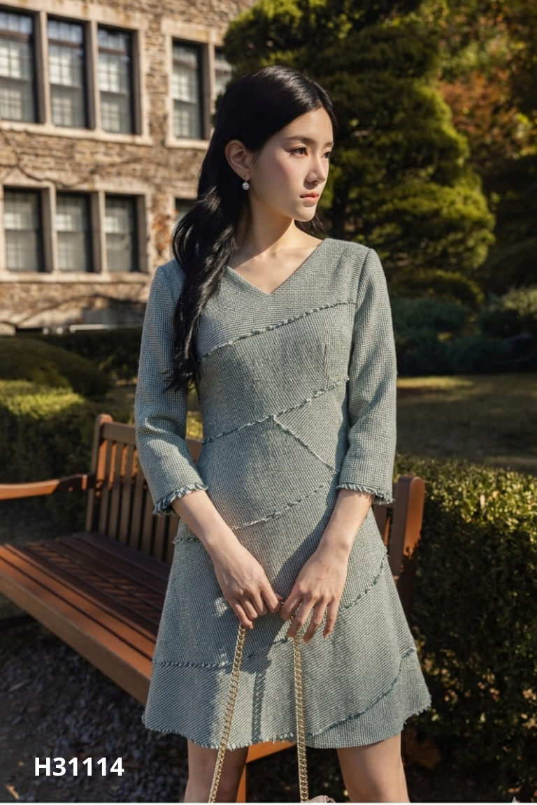 Váy dạ xanh be ELISE cổ V