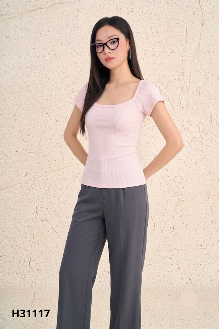 Set áo thun hồng + quần dài xám