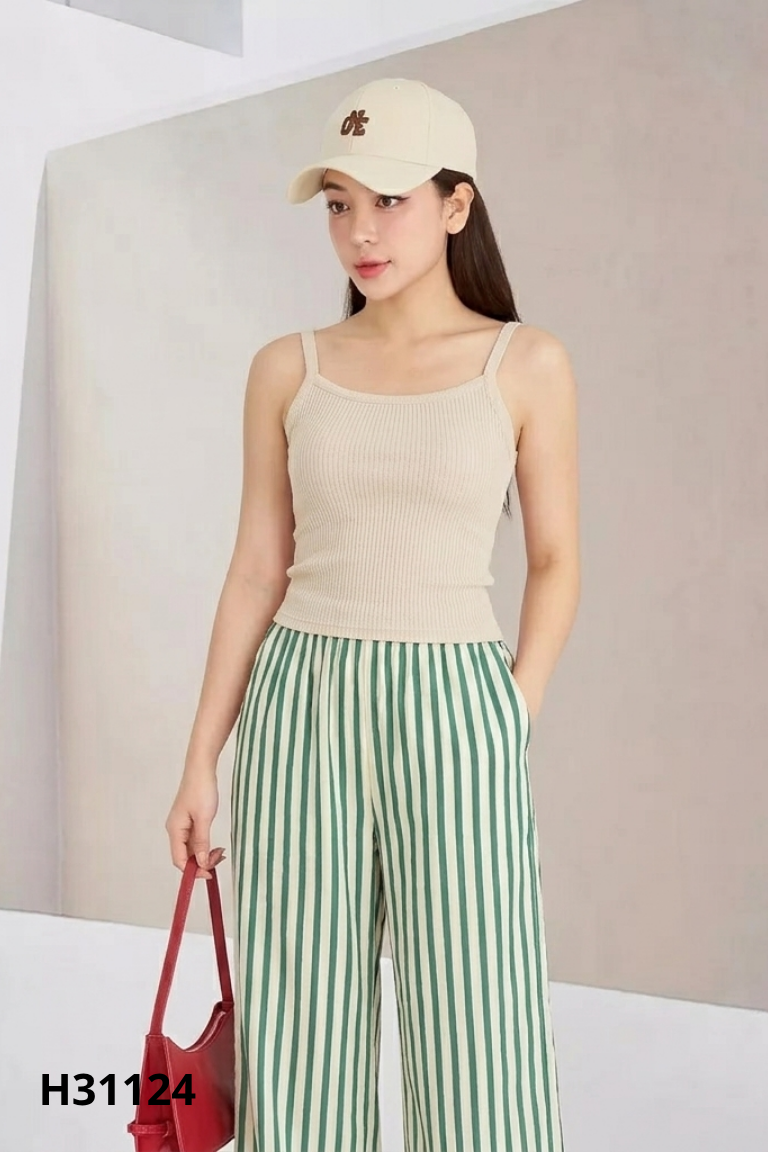 Set ba lỗ be+quần kẻ