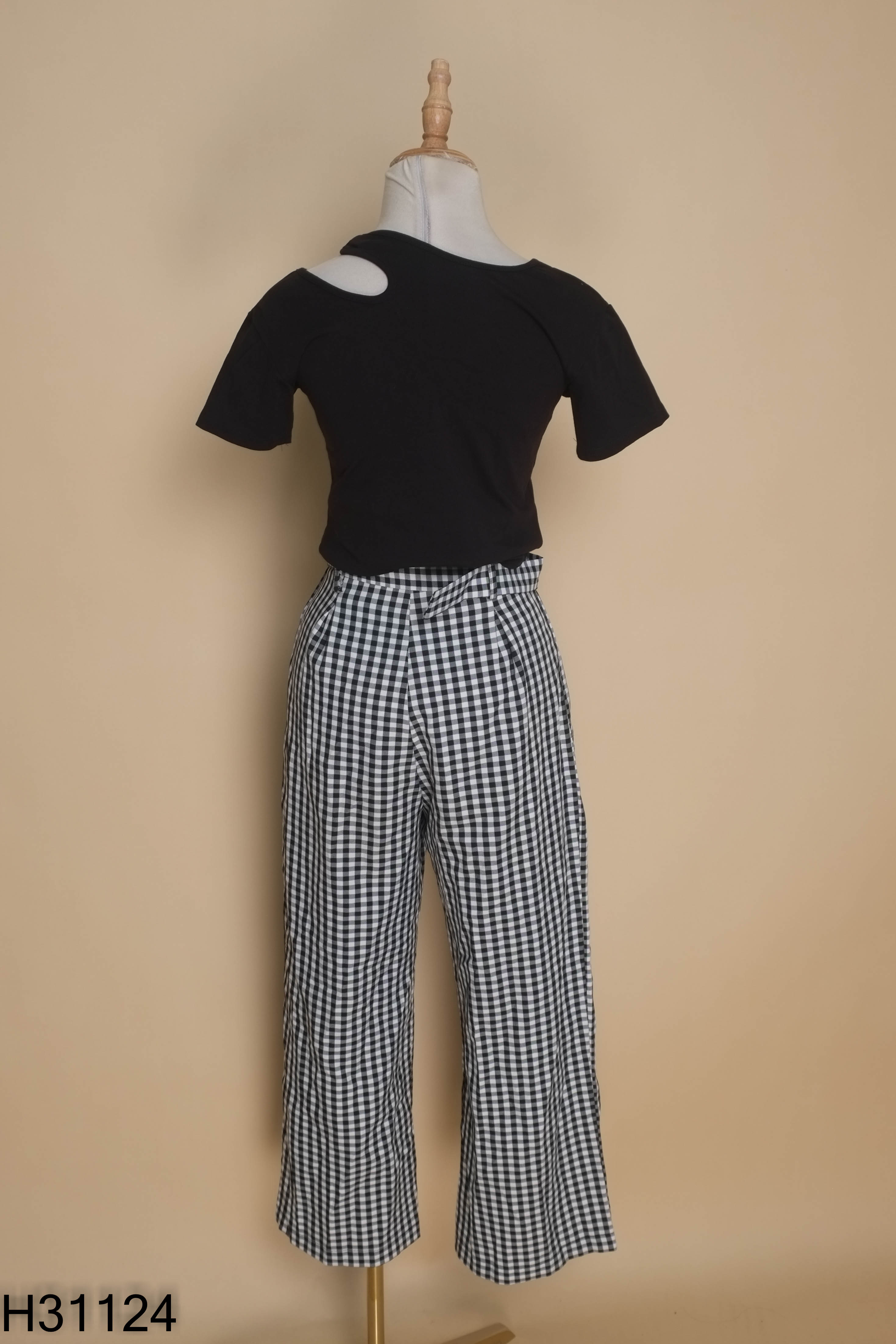 Set thun đen+quần kẻ ô JDM