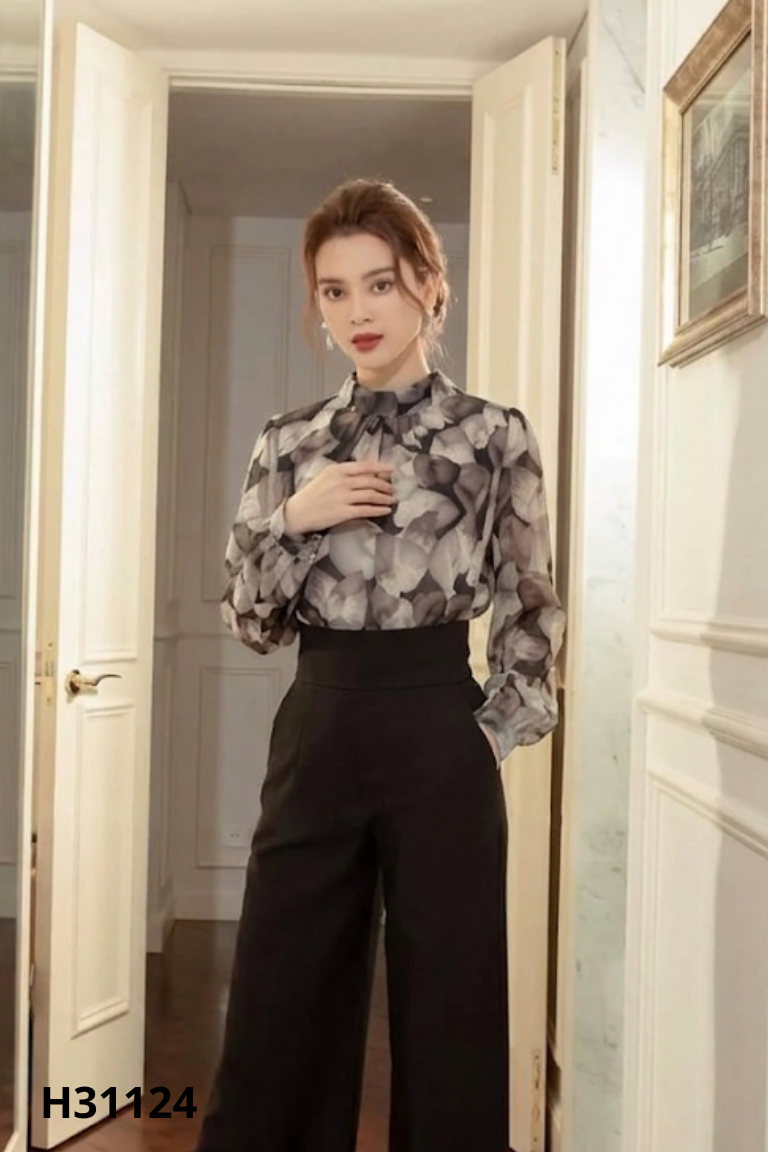 Set đen đũi họa tiết+quần suông