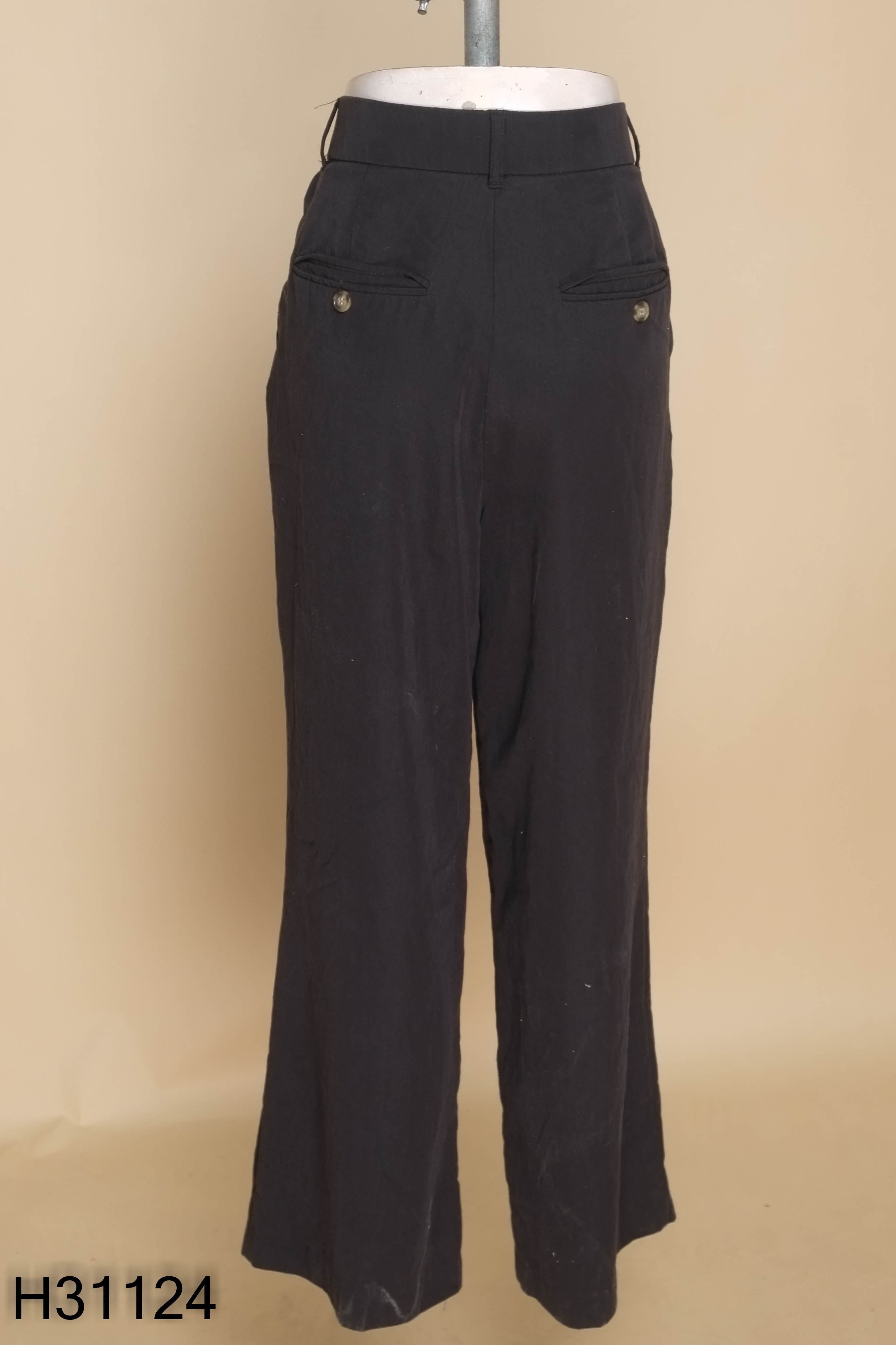 Quần đen suông ZARA