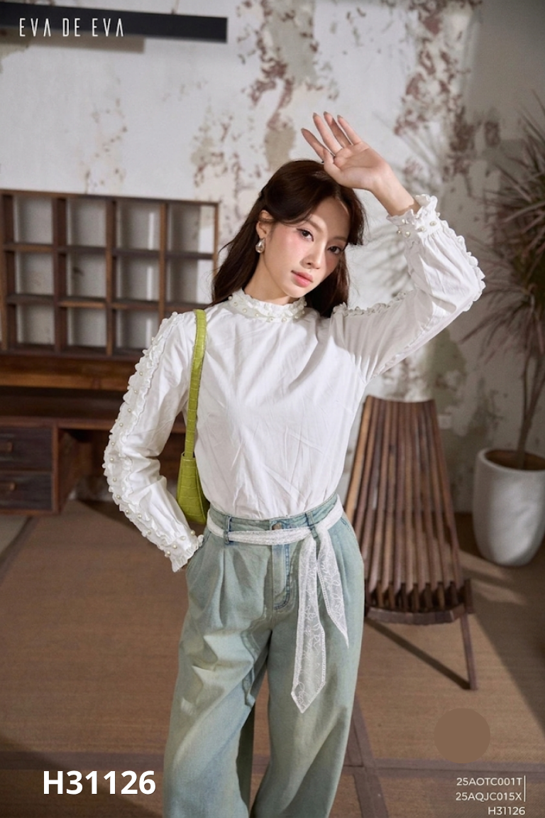 Áo trắng nữ đính ngọc