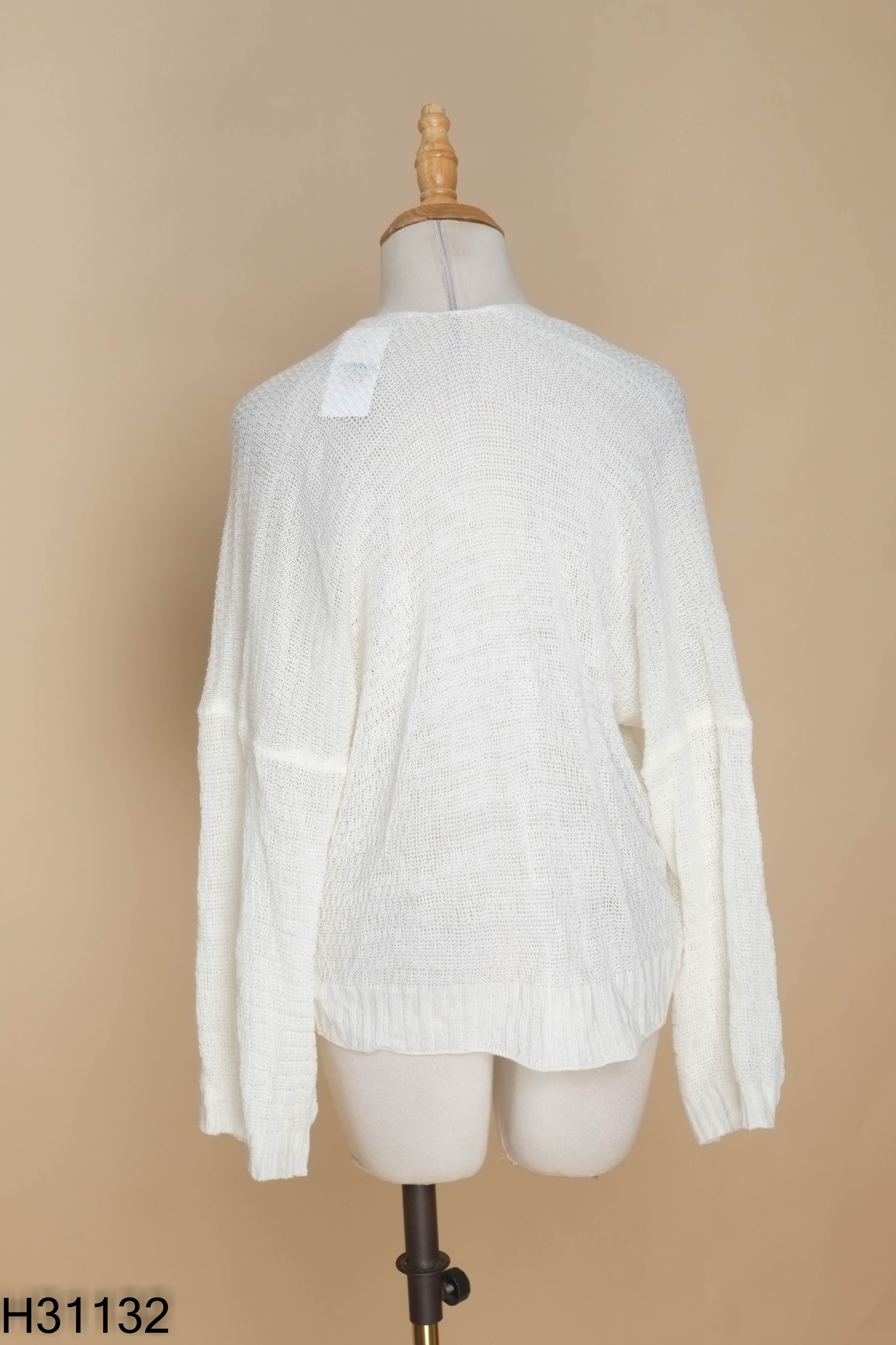Áo cardigans lưới trắng