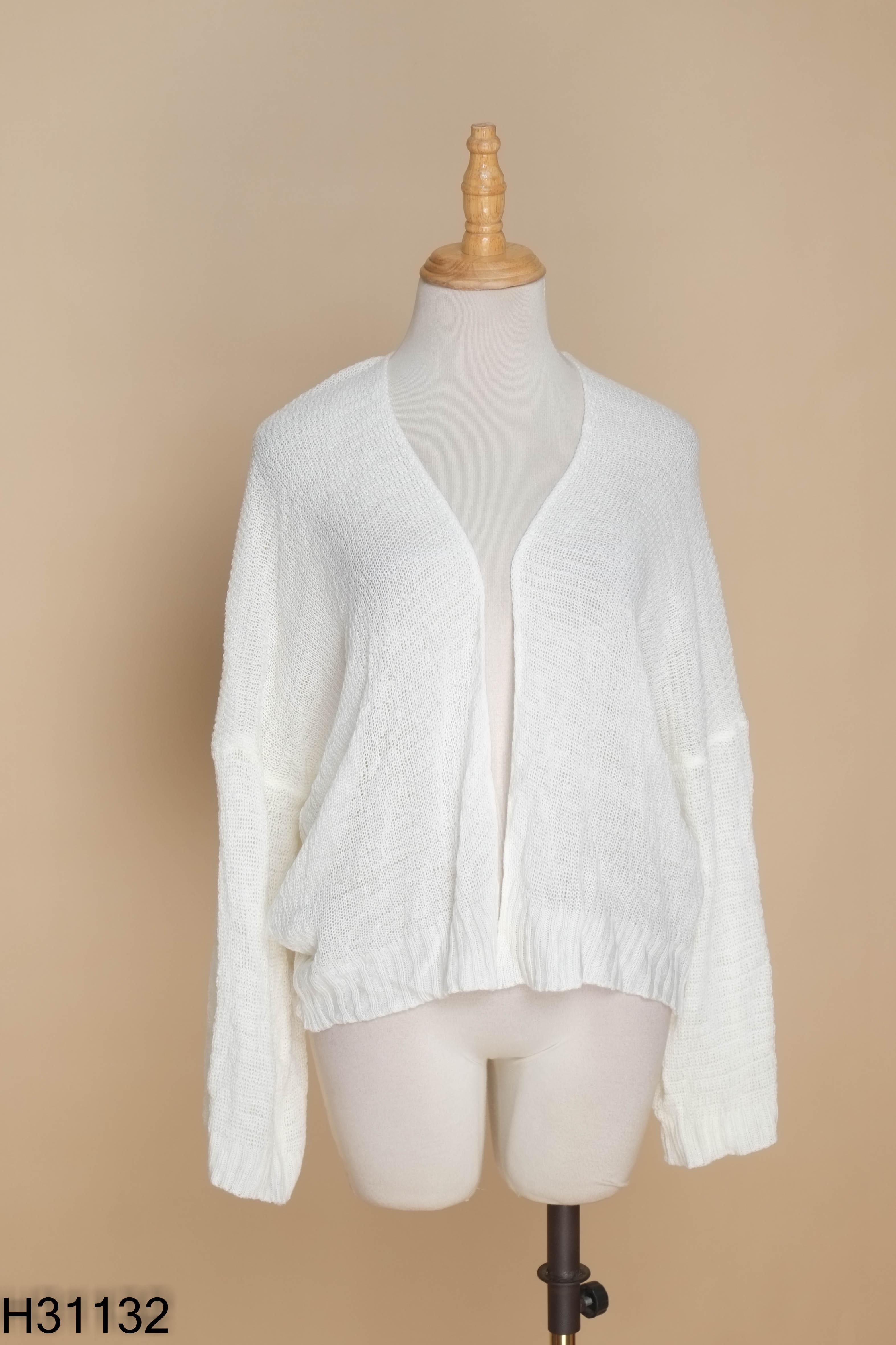 Áo cardigans lưới trắng
