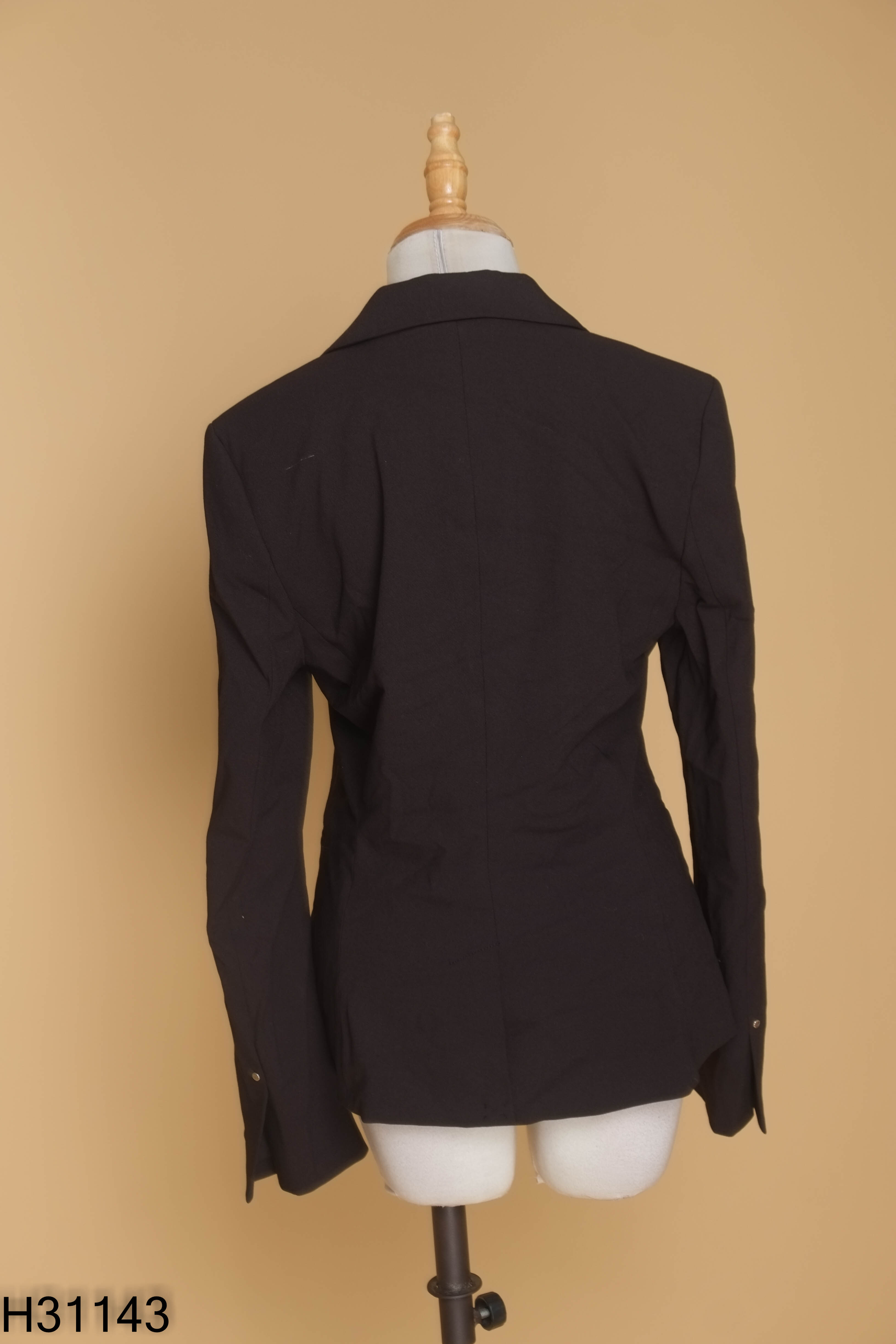 Áo đen blazers