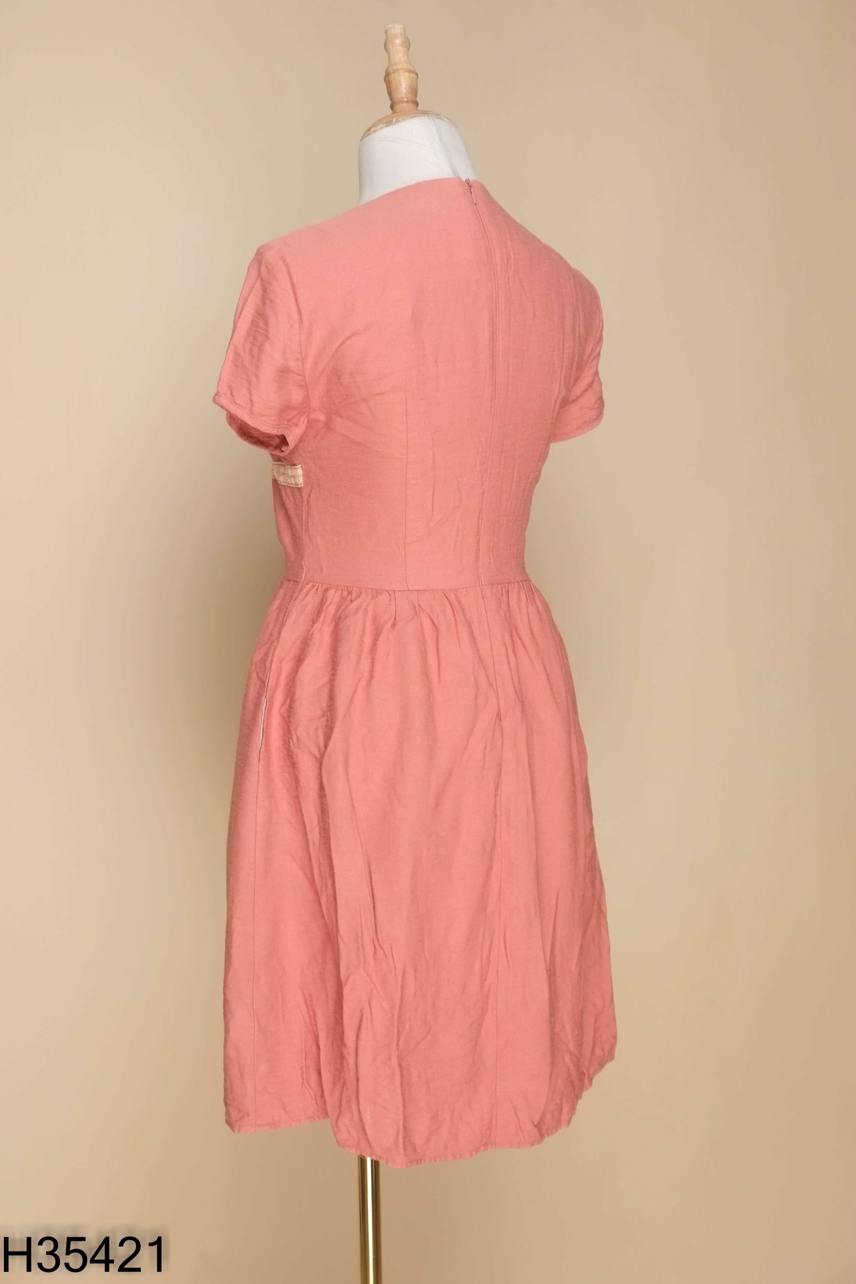 Váy ADORE DRESS cam hồng thêu hoa