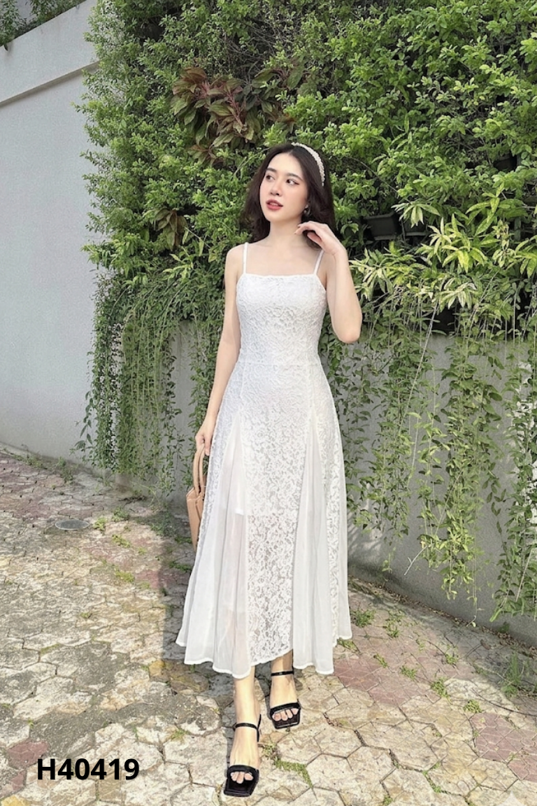 Váy ren trắng hai dây