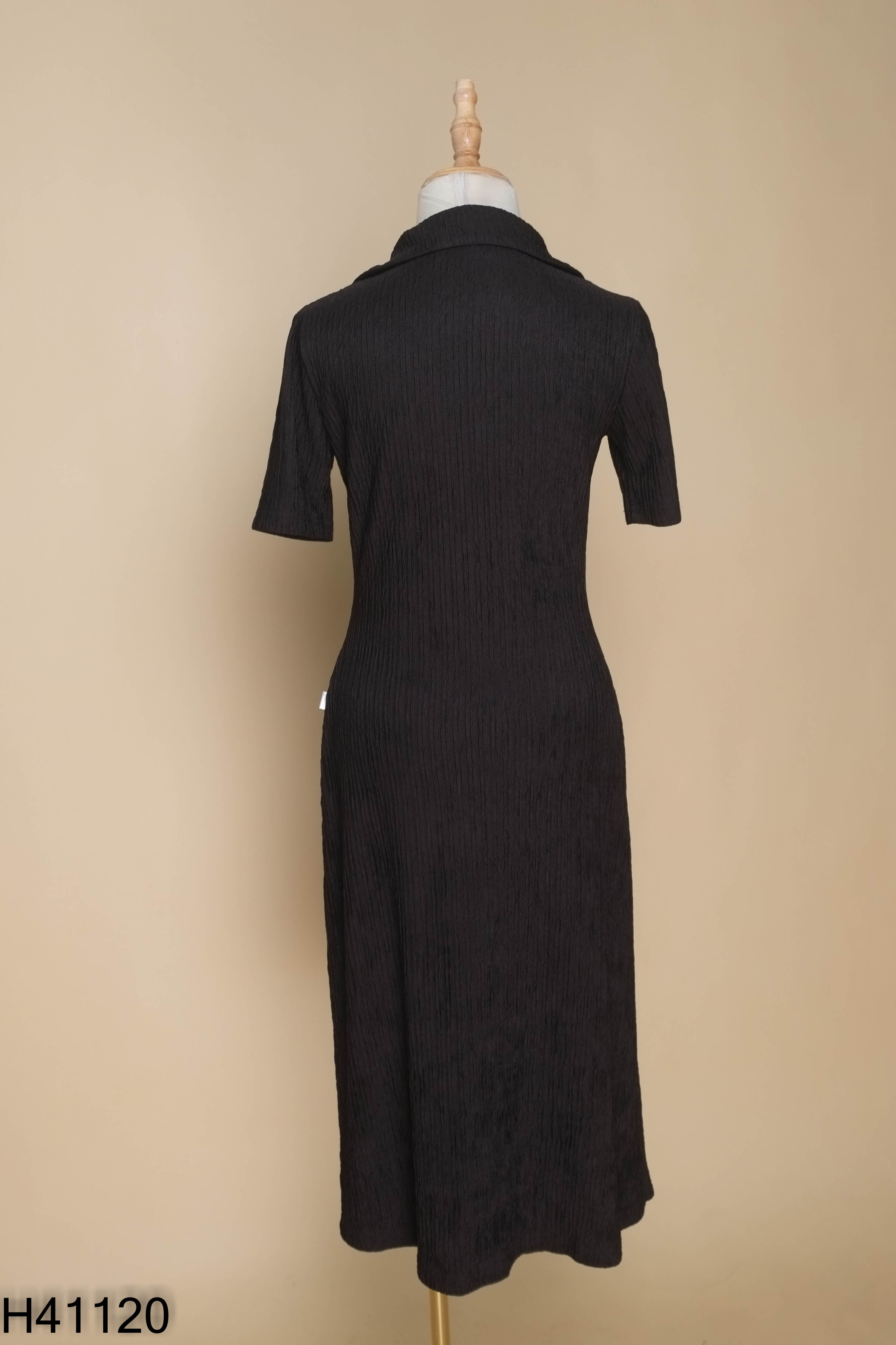 Váy CHARME STORE đen cổ sơ mi