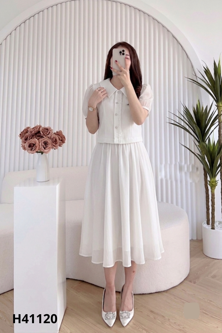 SET áo CHARME trắng+ chân váy