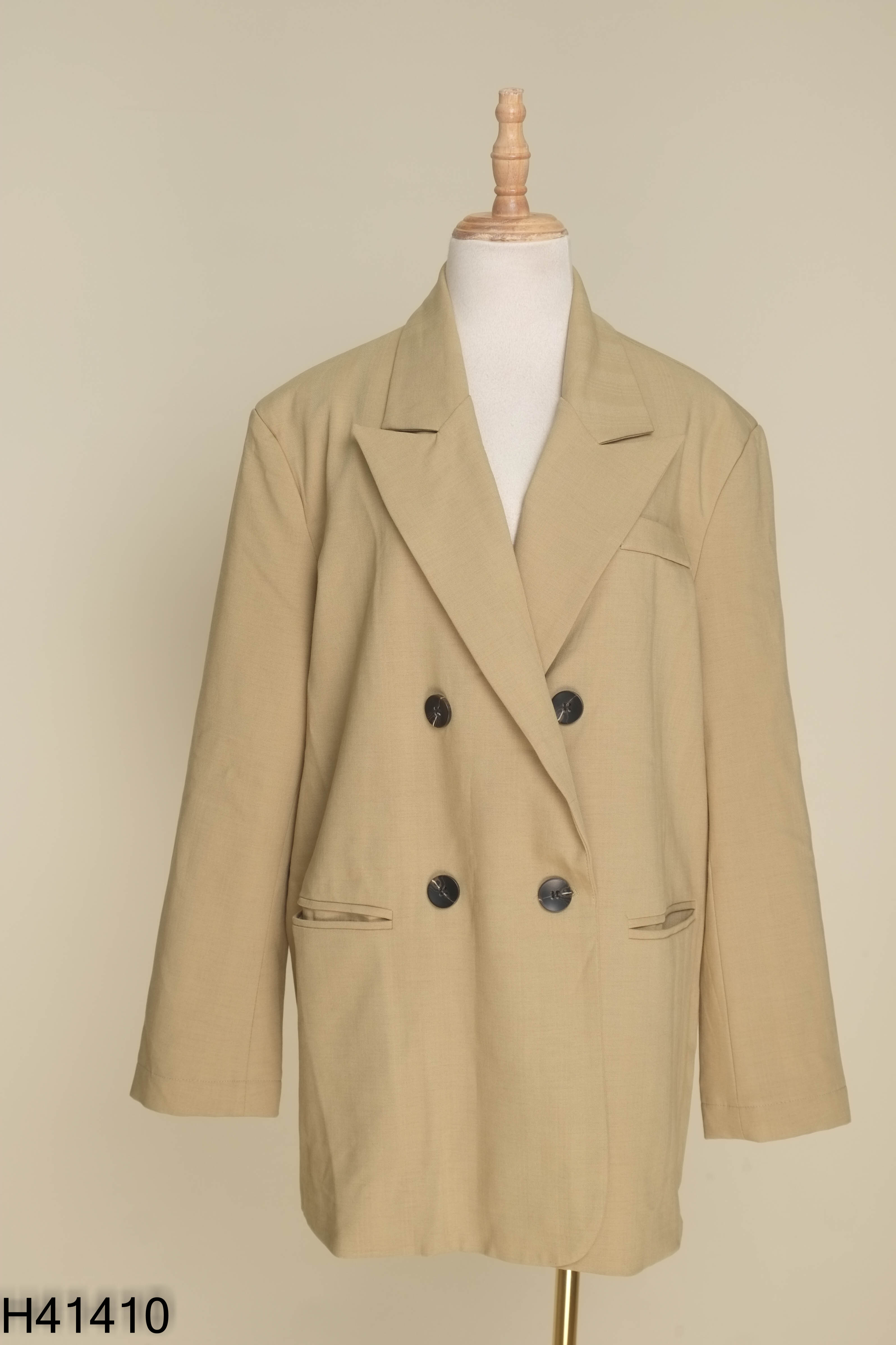 Áo blazer xanh bơ