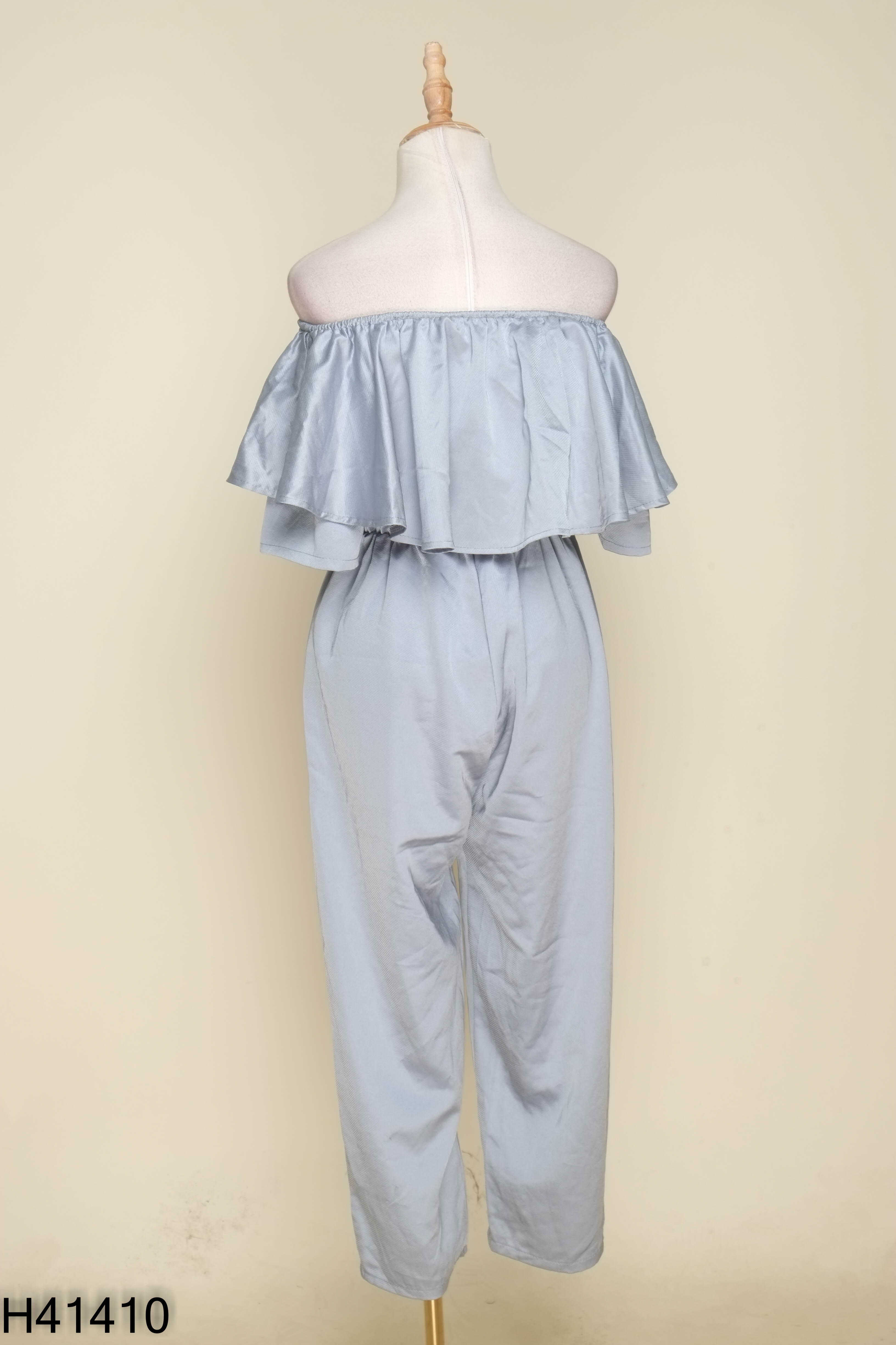 Jumpsuit xanh bạc hà
