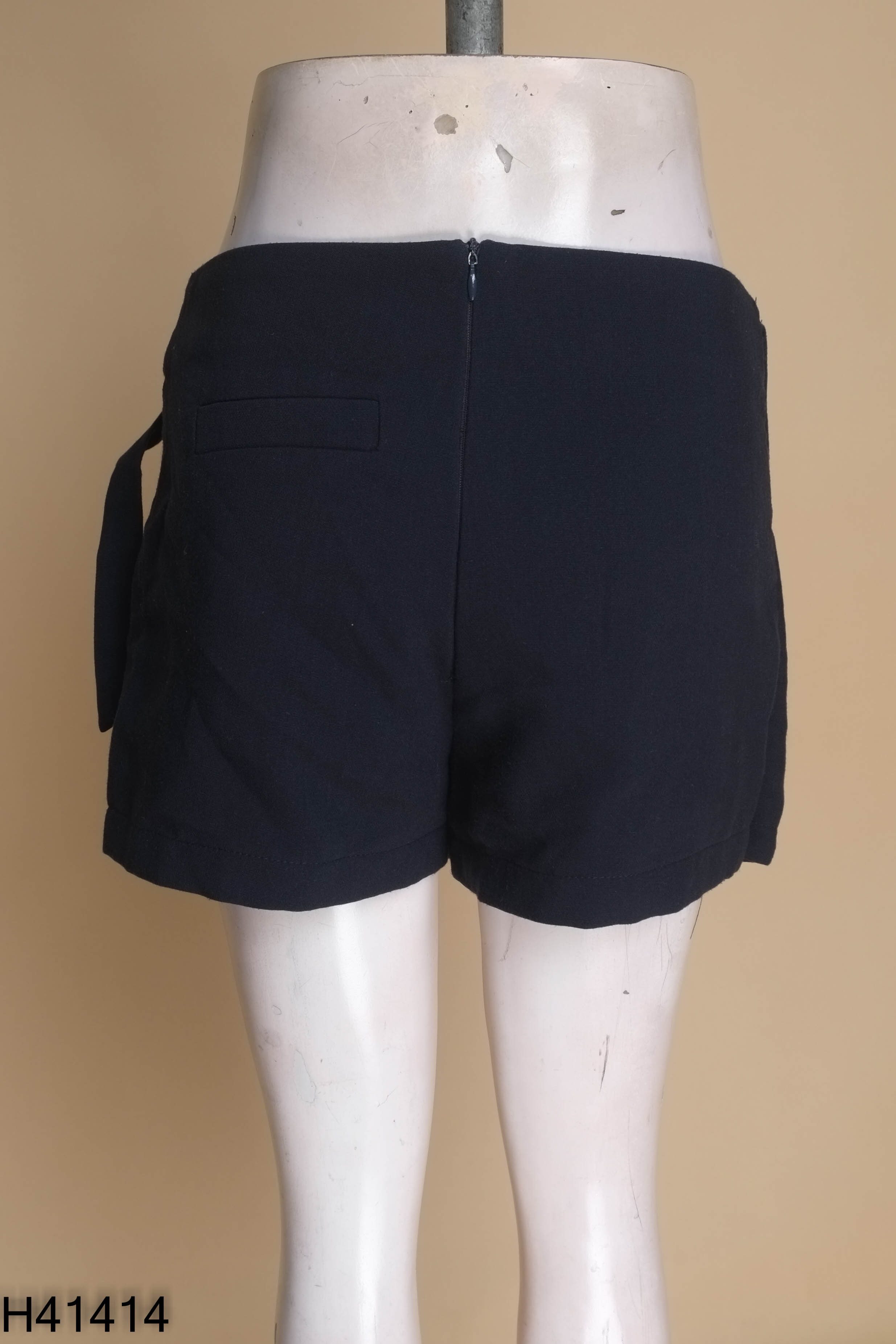 Chân váy xanh than phối tà