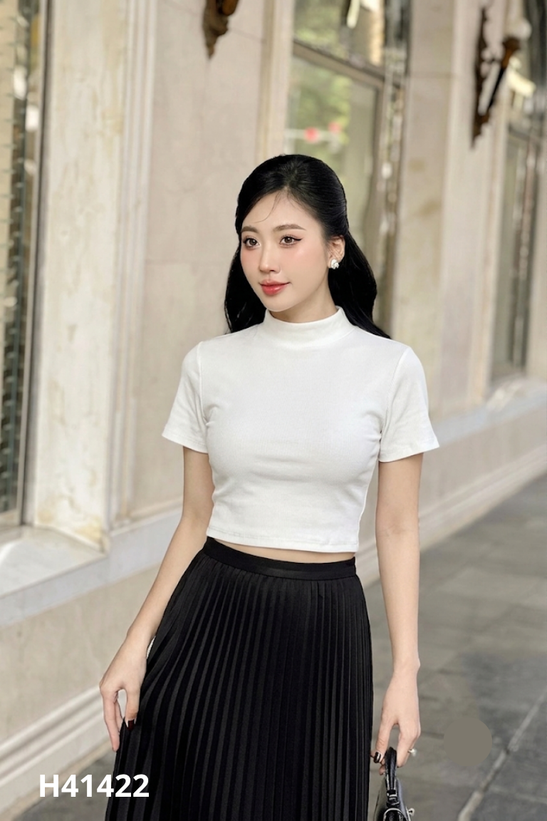 Áo thun trắng CHOOBE