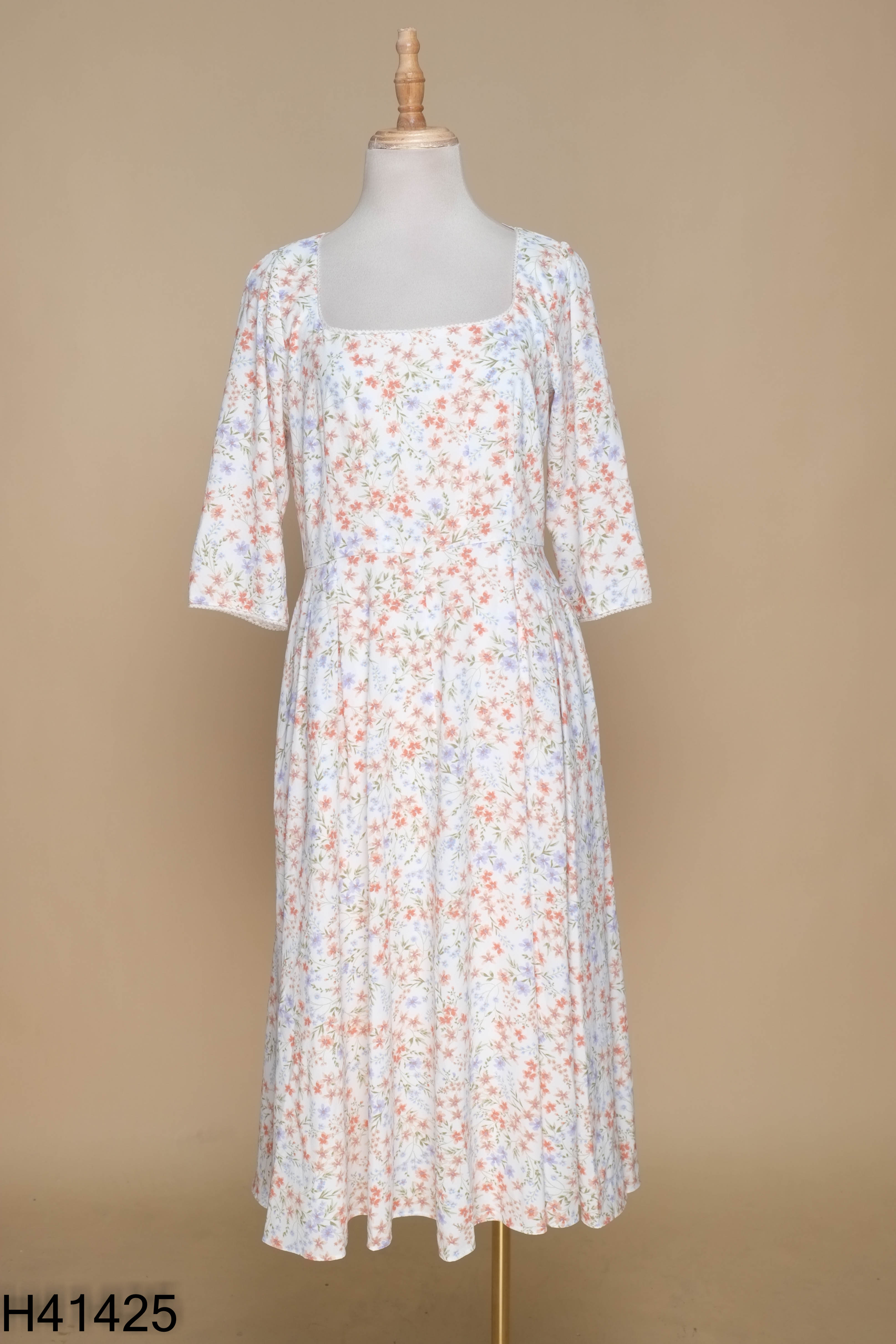 Váy dài be hoa tay lửng XUÂN DESIGN