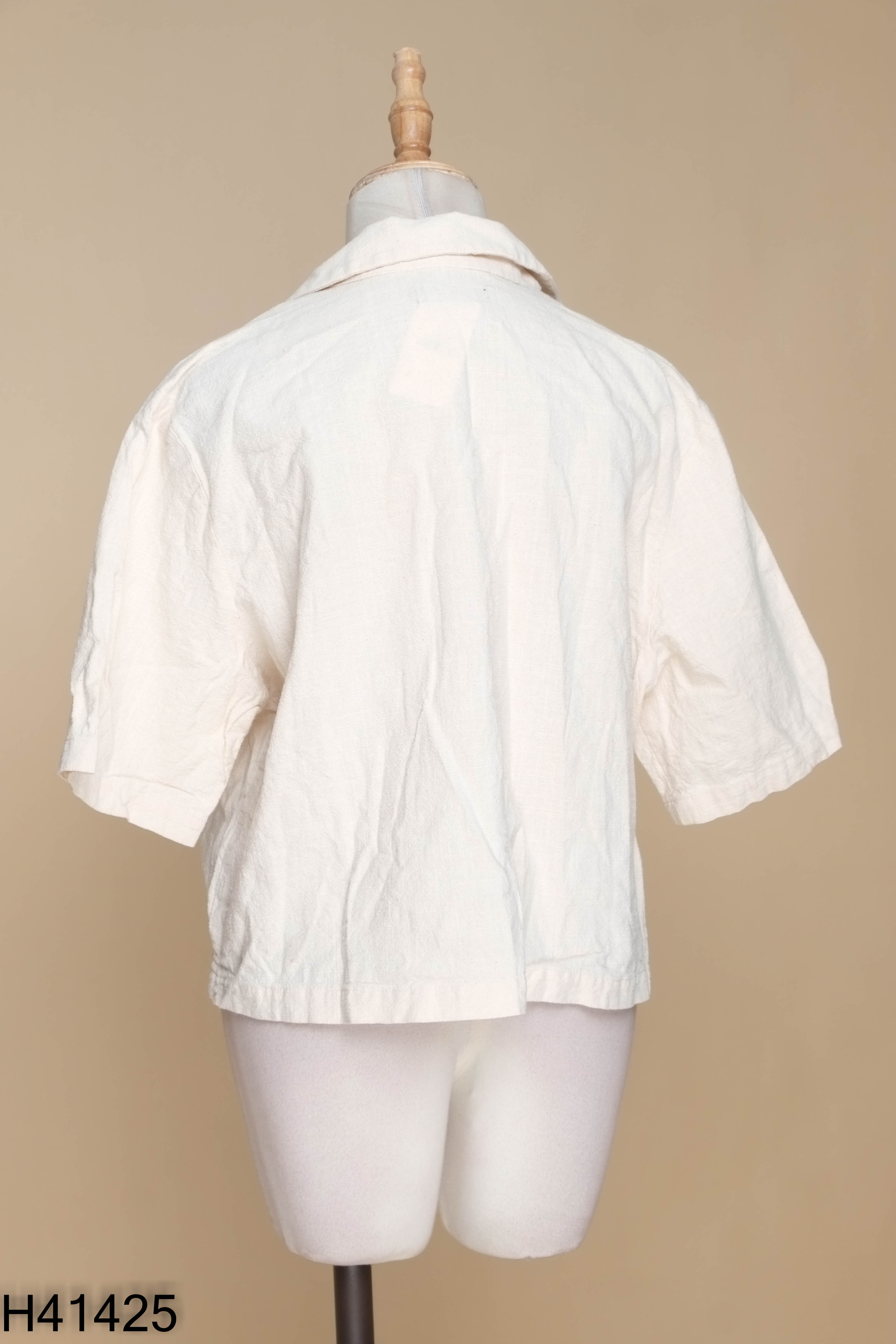 Áo cổ vest be HOTPING ngắn tay