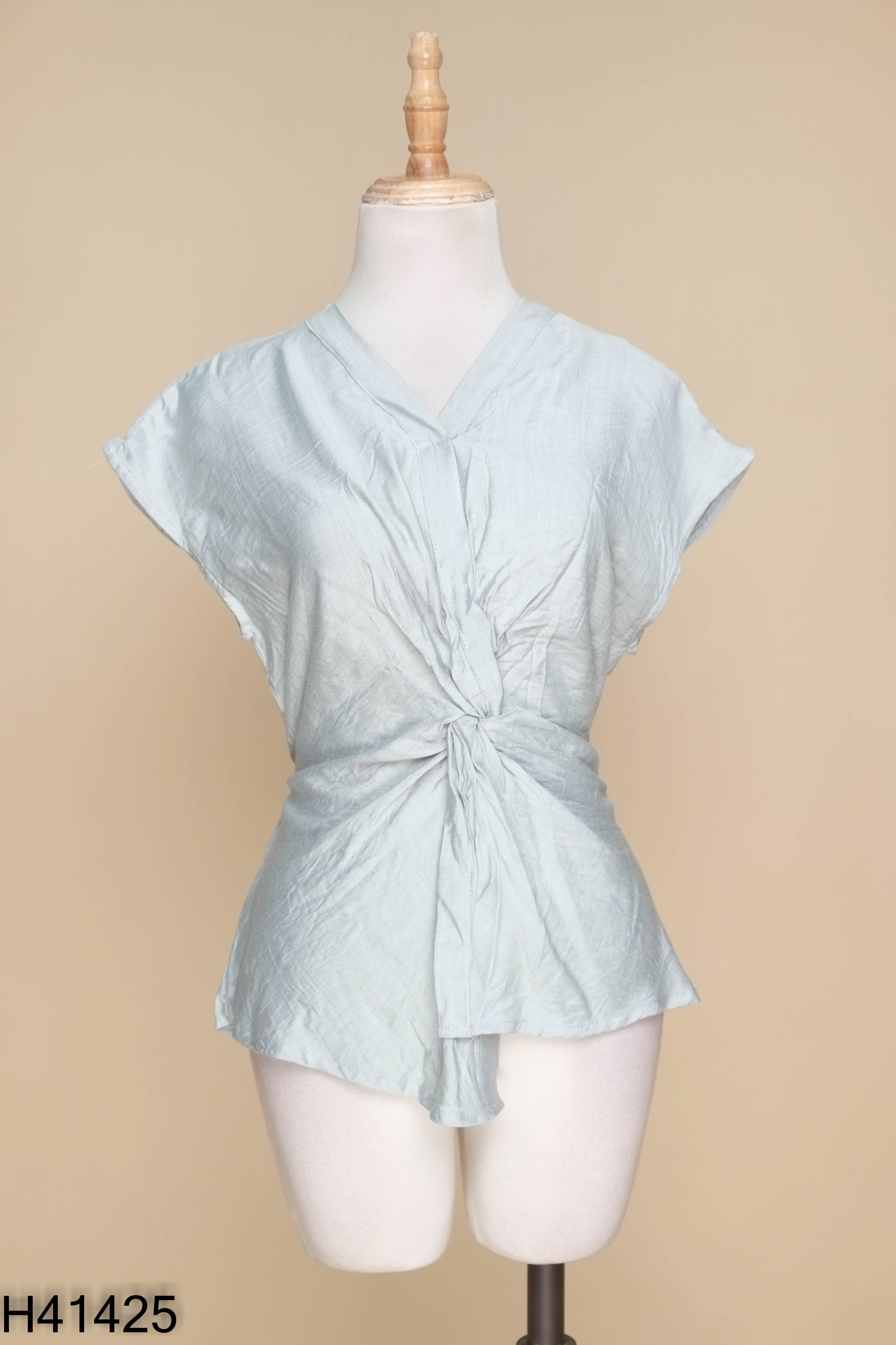 NEWTAG AN XING áo xanh cổ tim