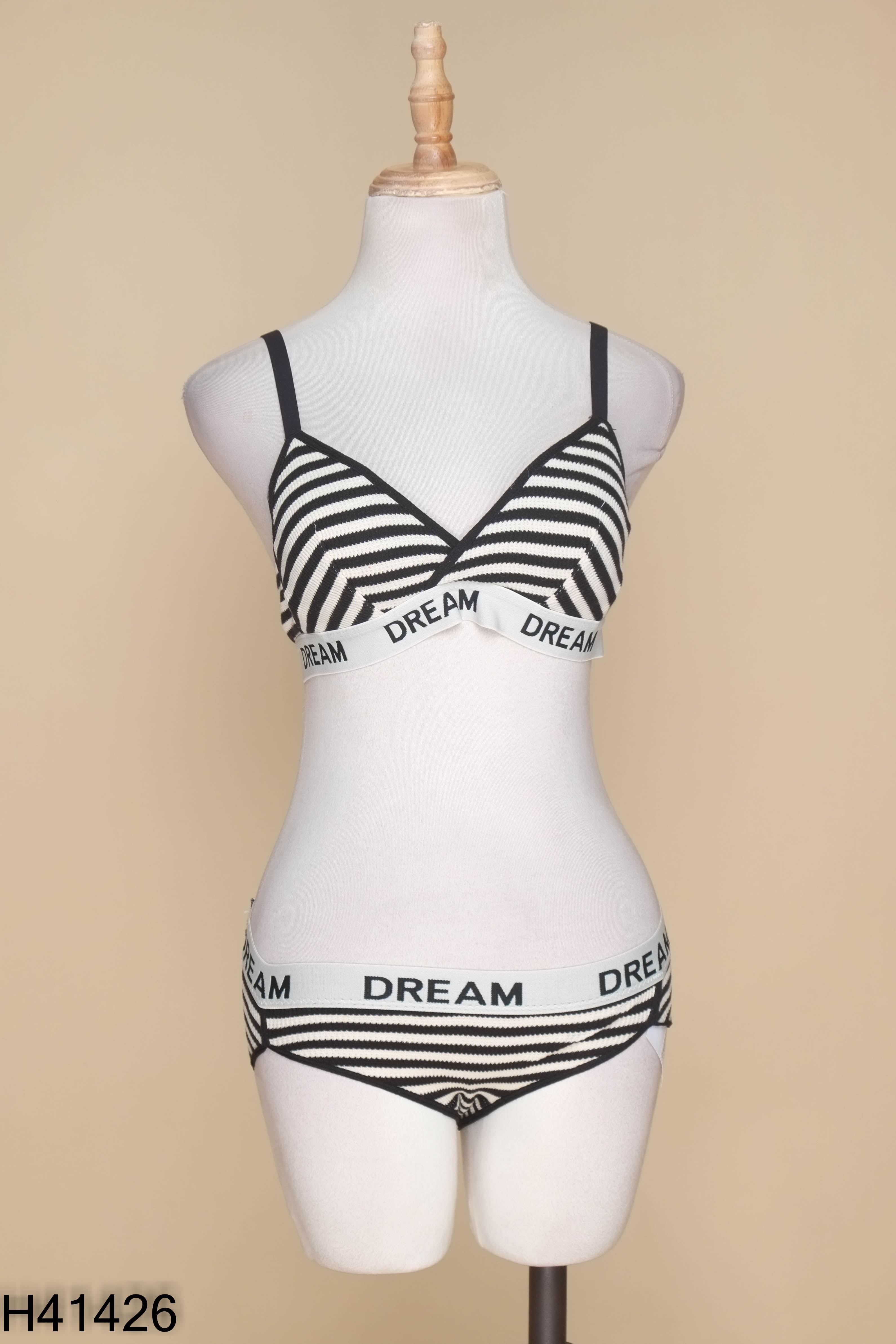 Set bikibi be kẻ DREAM