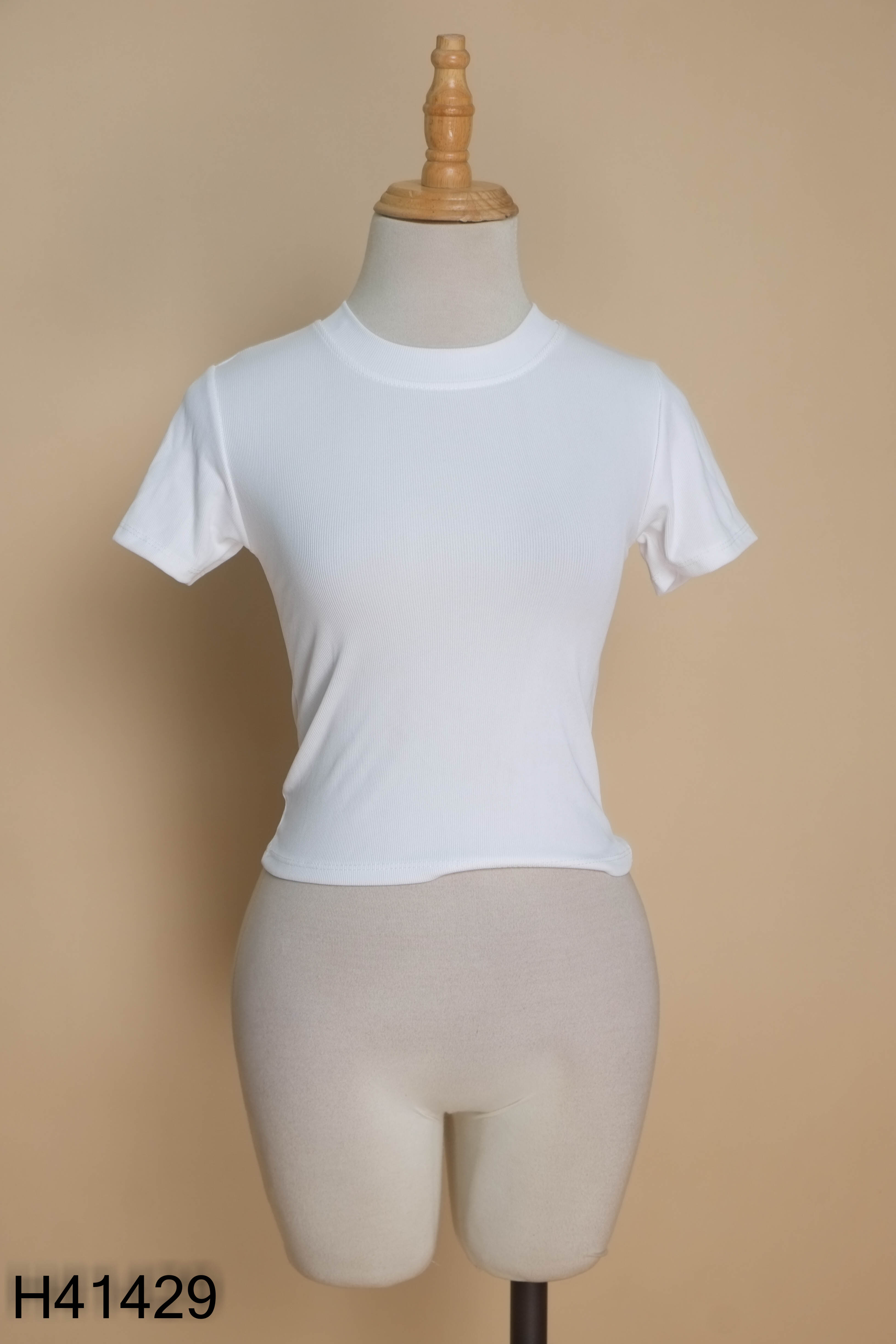 Áo thun trắng crotop Y8 STYLE