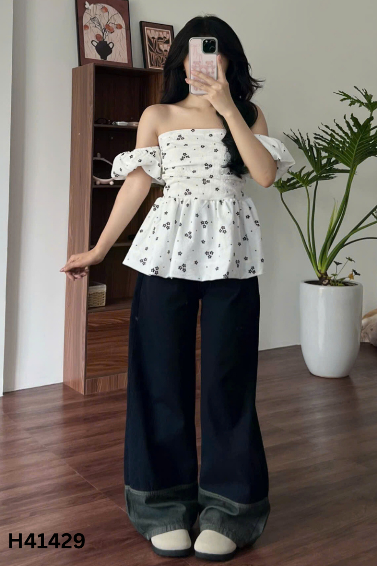 Áo be BARE trễ vai hoa