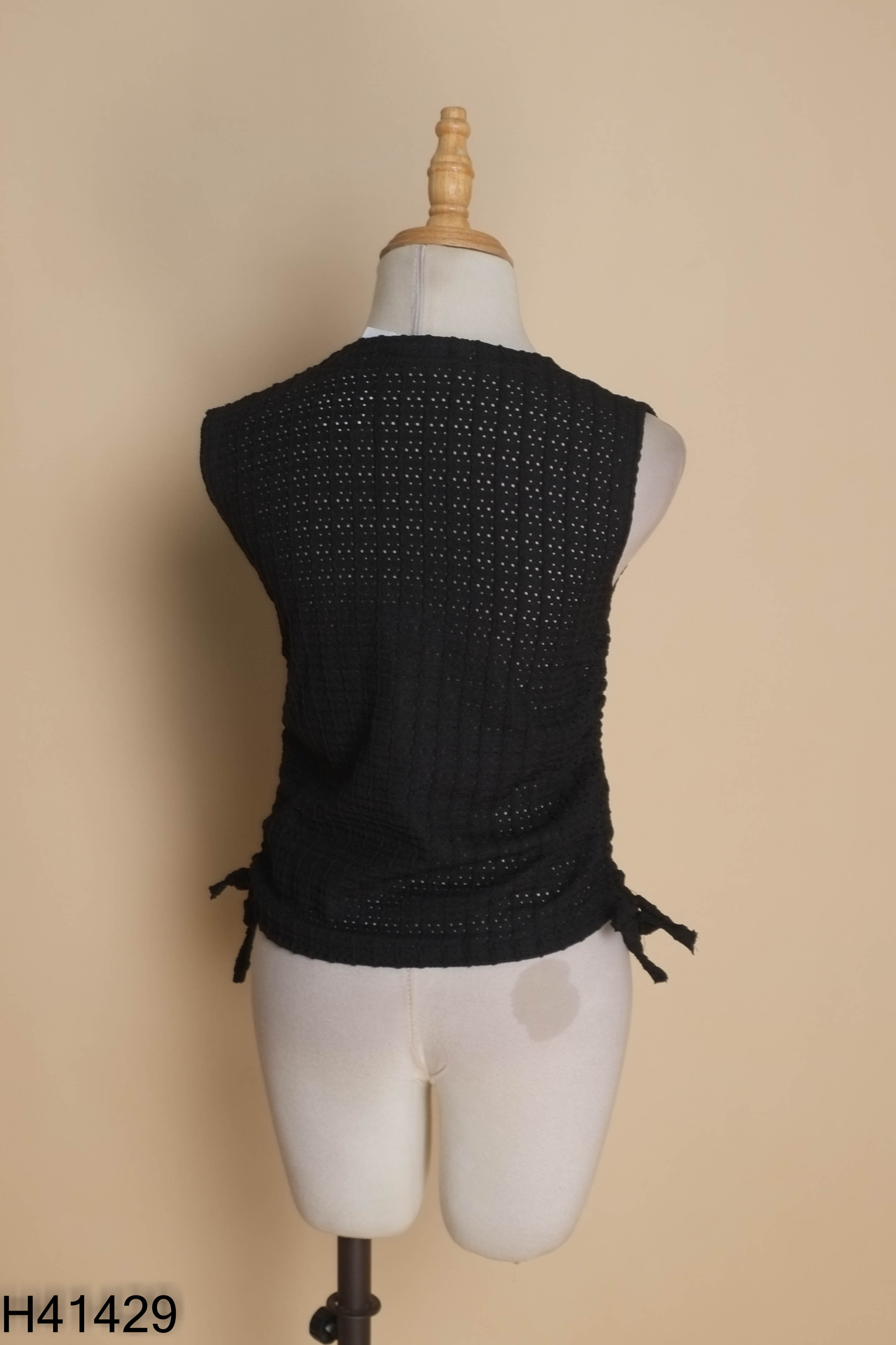 Áo đen lưới sát nách 3158