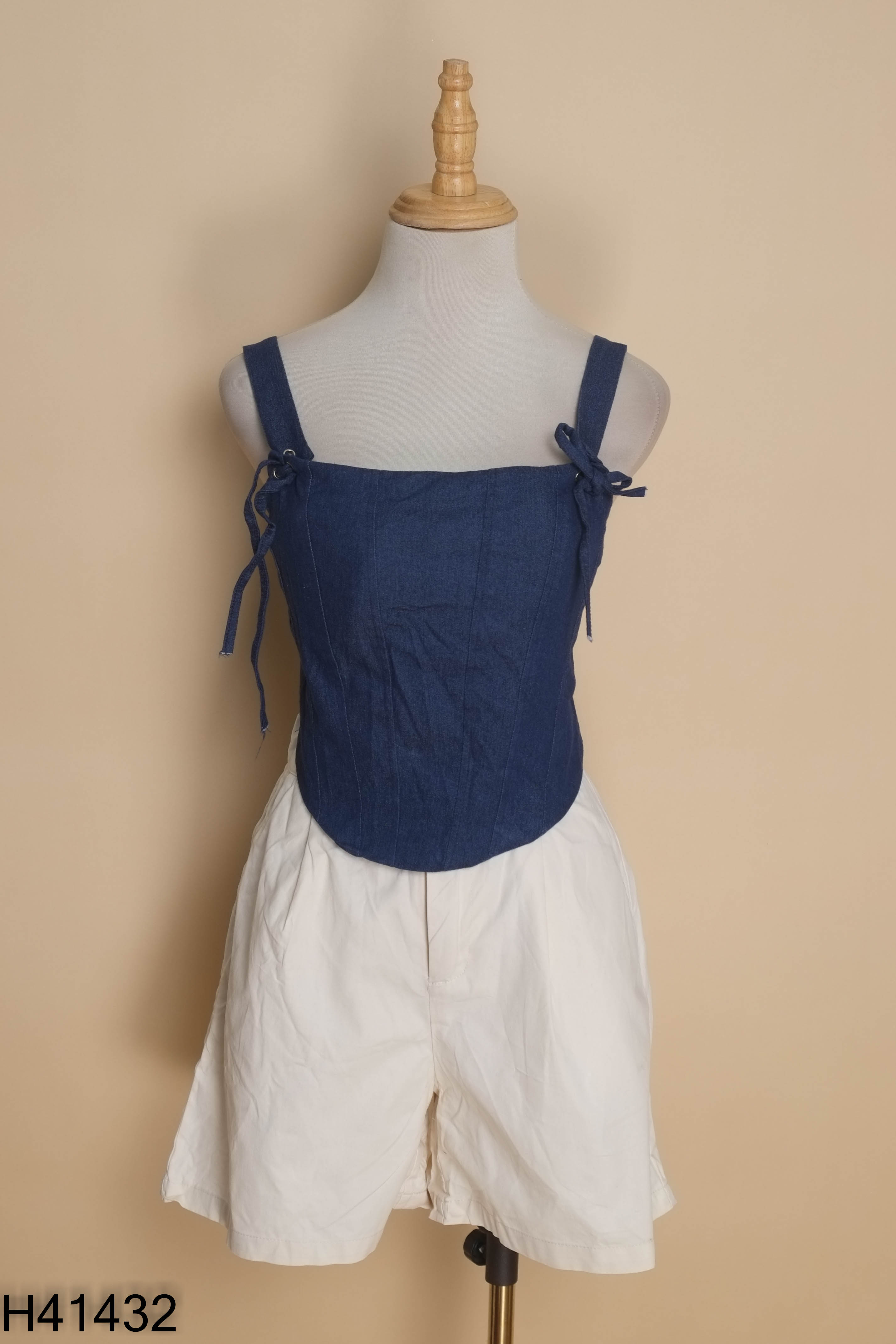 Set áo croptop jean xanh + Quần short be