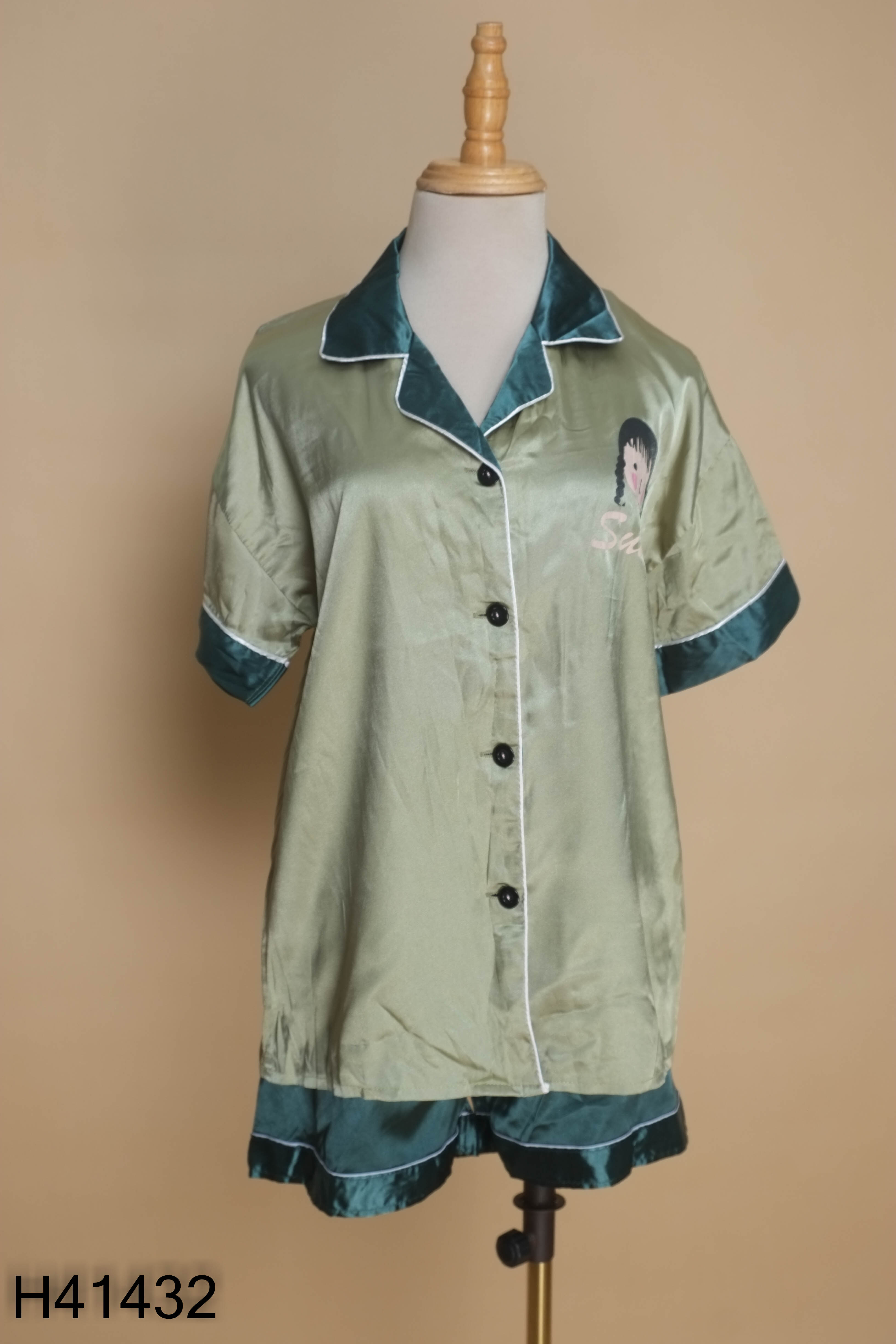 Set ngủ lụa xanh+quần