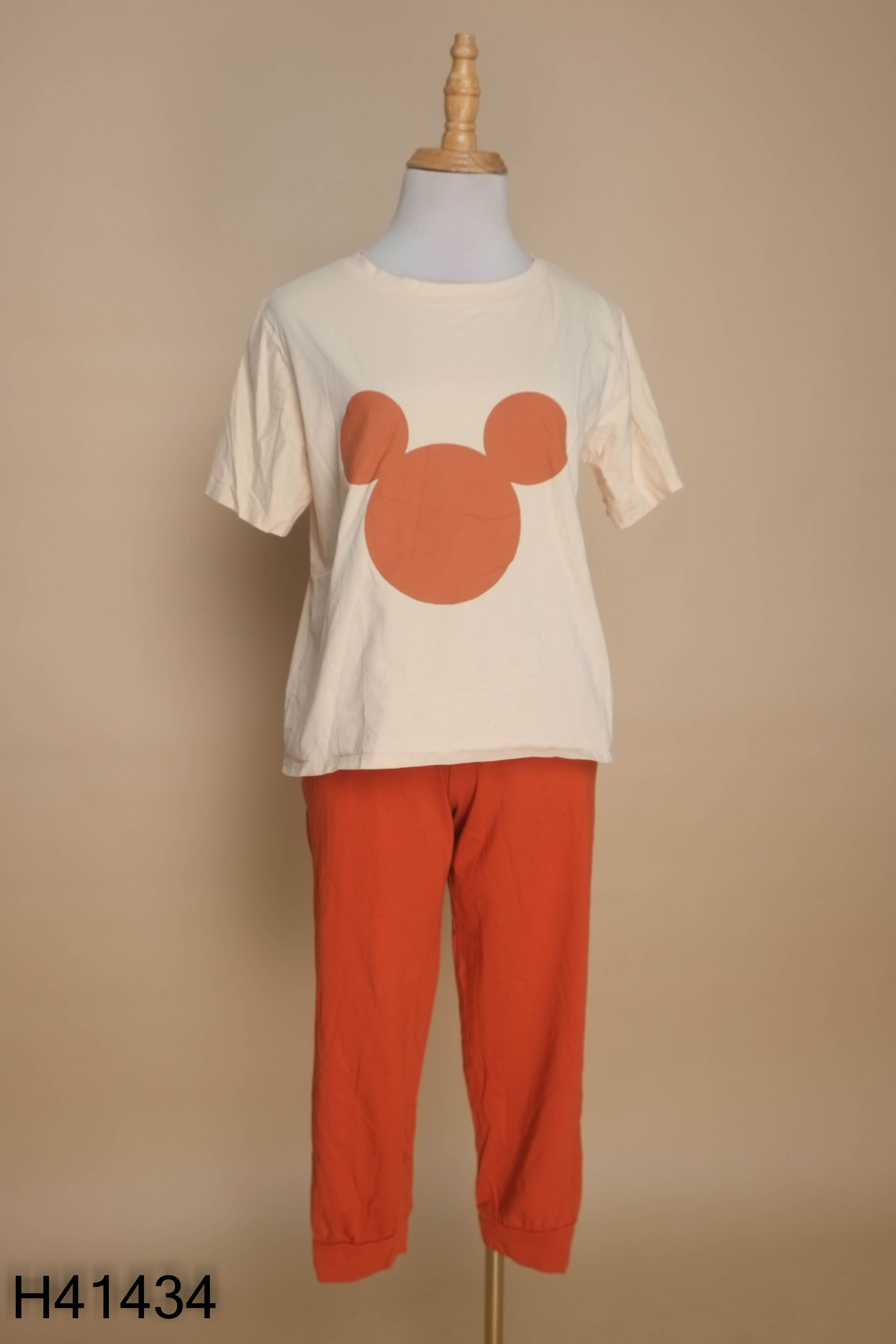 Set đồ vàng J&Y+quần cam