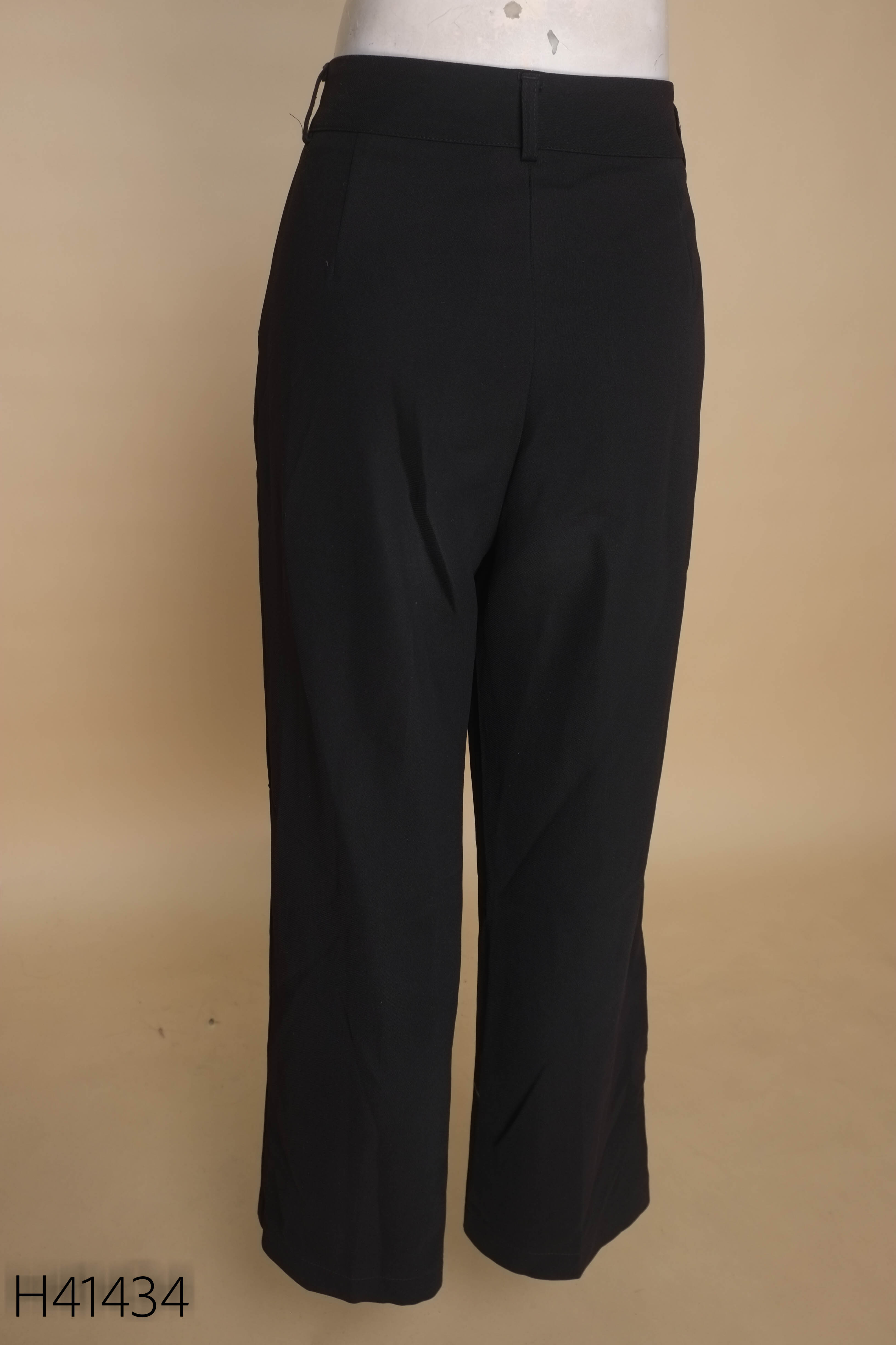 Quần đen FM STYLE suông