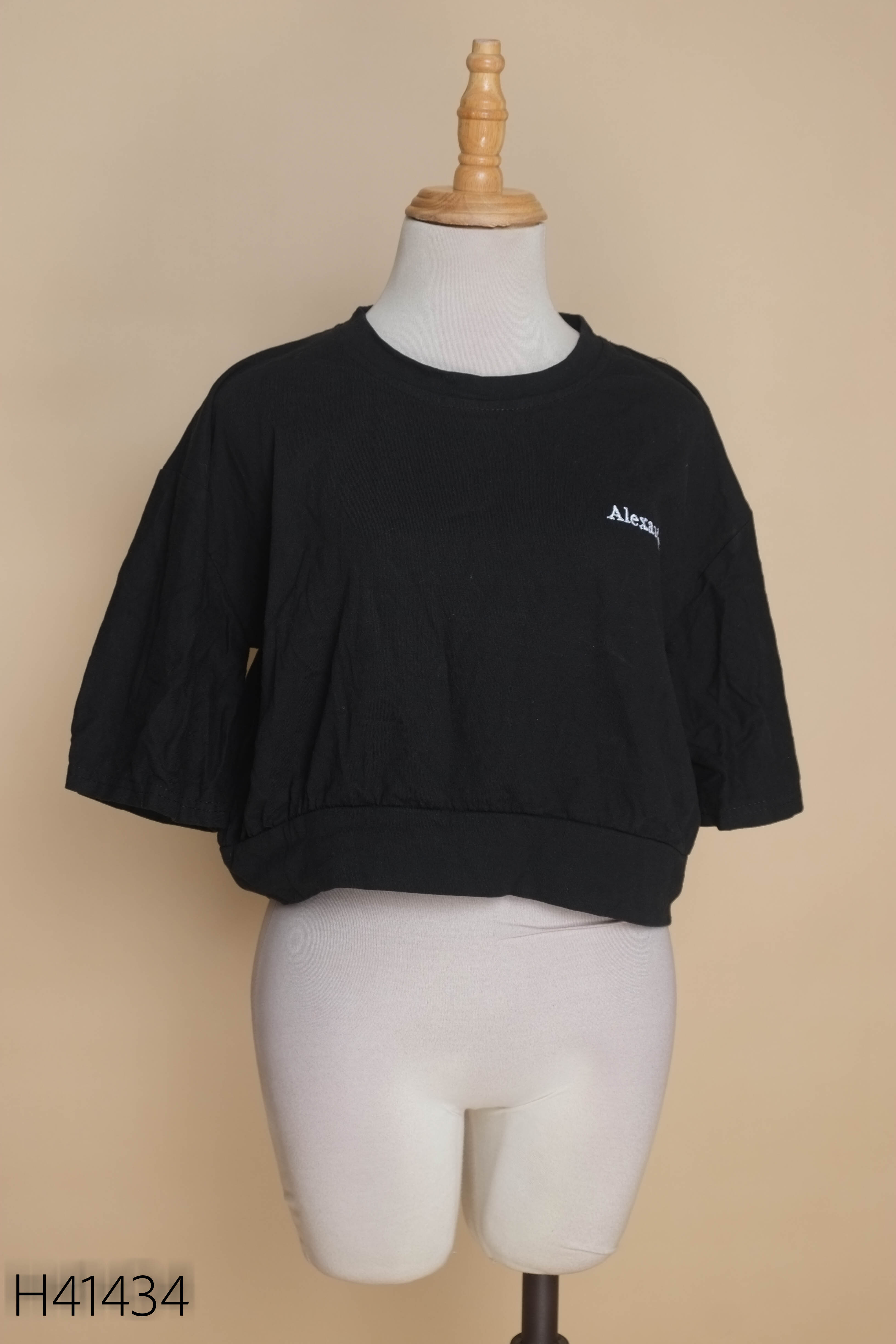 Áo crotop đen OLD NAVY