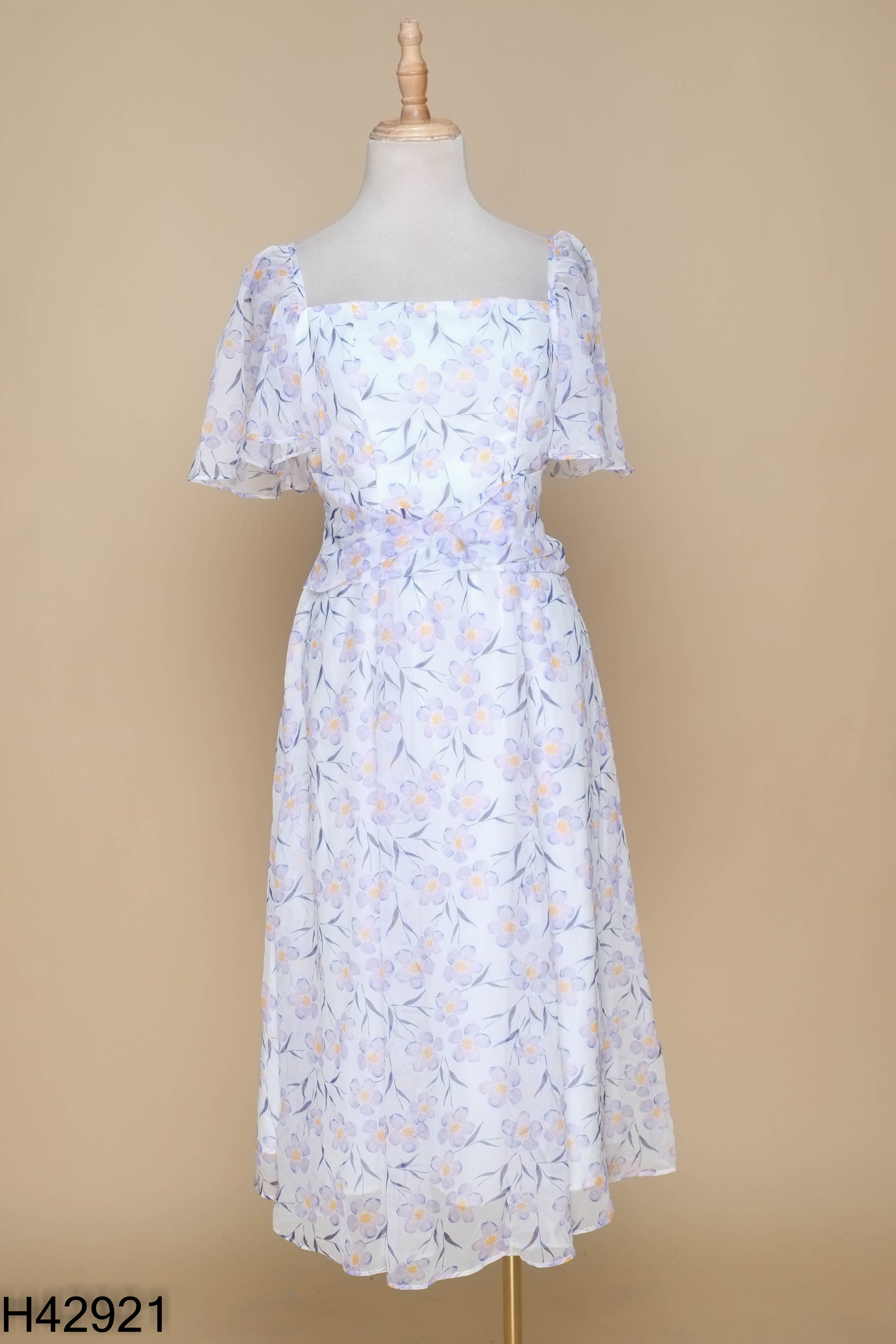 NEWTAG Váy OLV Boutique trắng hoa tím