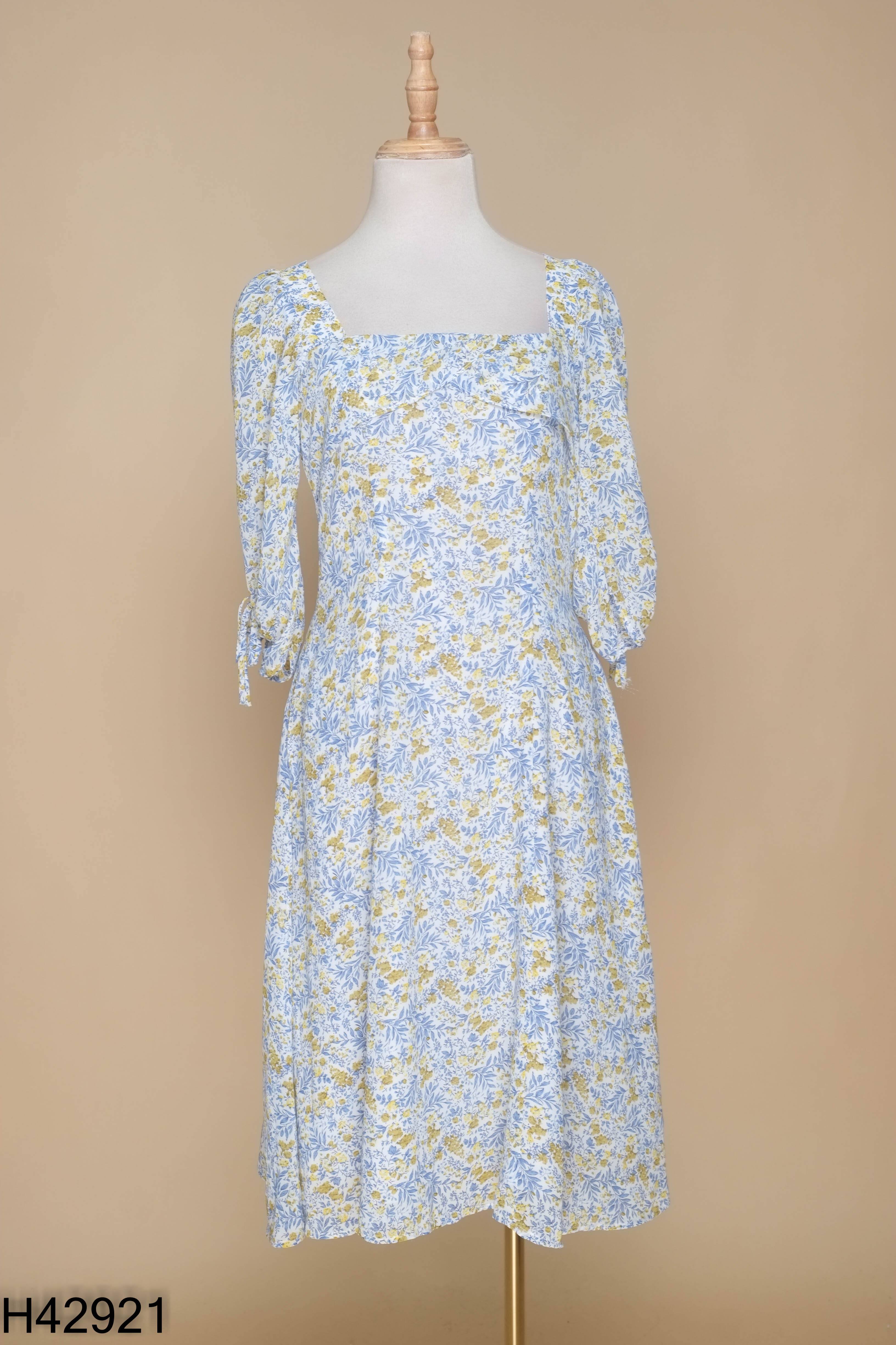 Váy OLV Boutique be hoa xanh