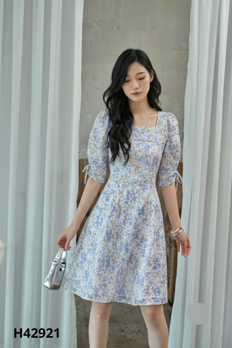 Váy OLV Boutique be hoa xanh