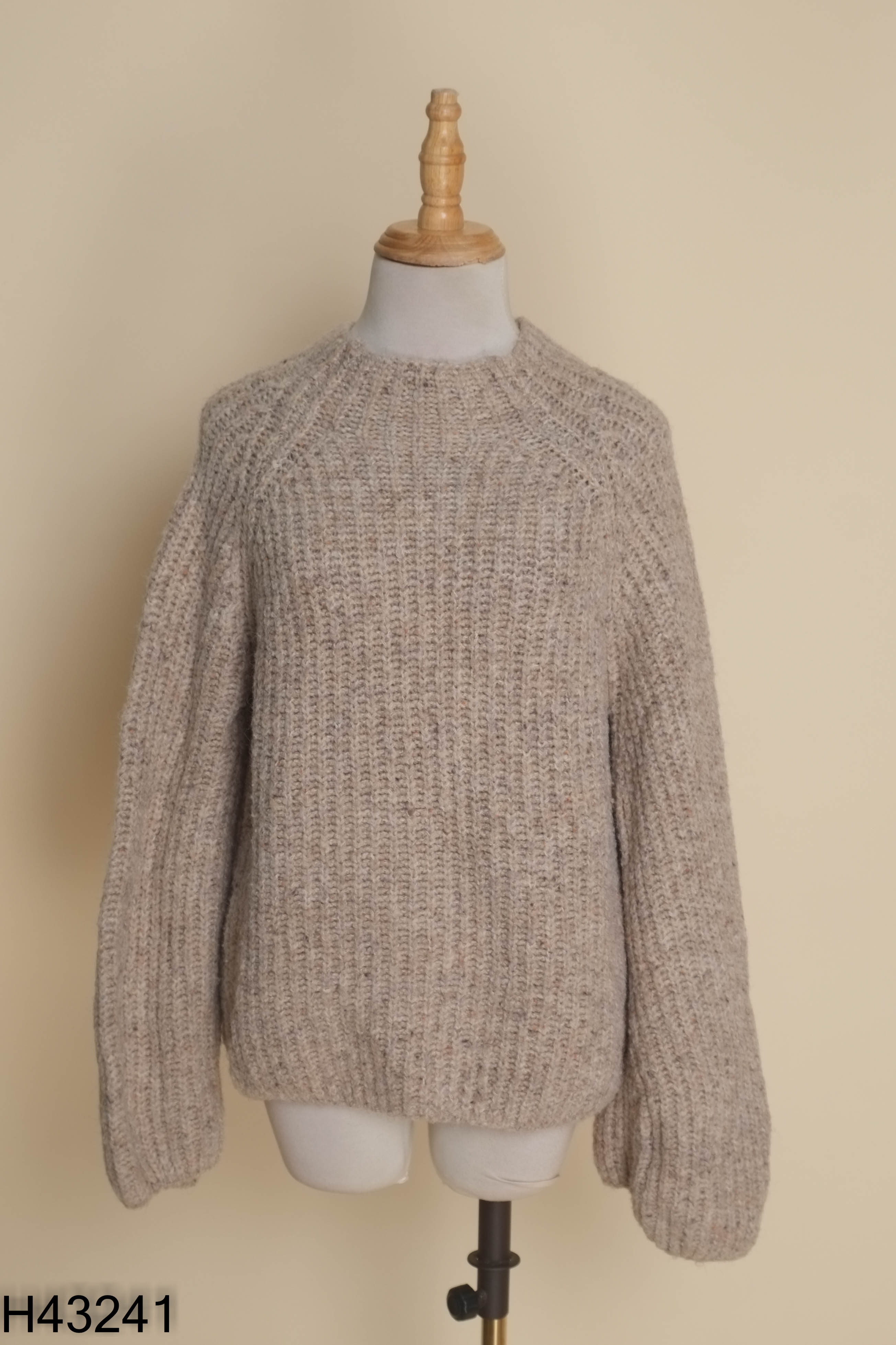 Áo len PULL BEAR nâu