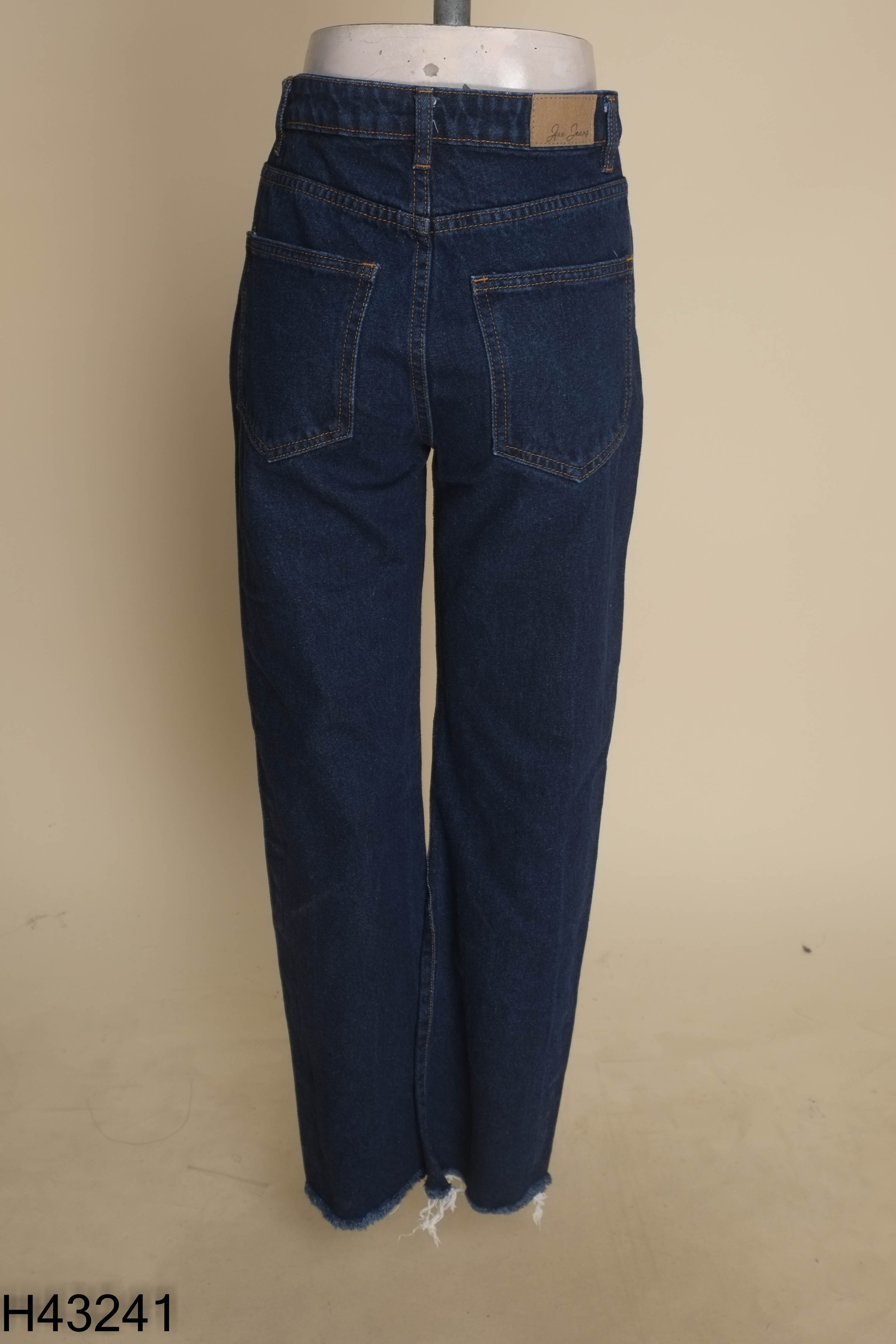 Quần AAA JEANS xanh suông