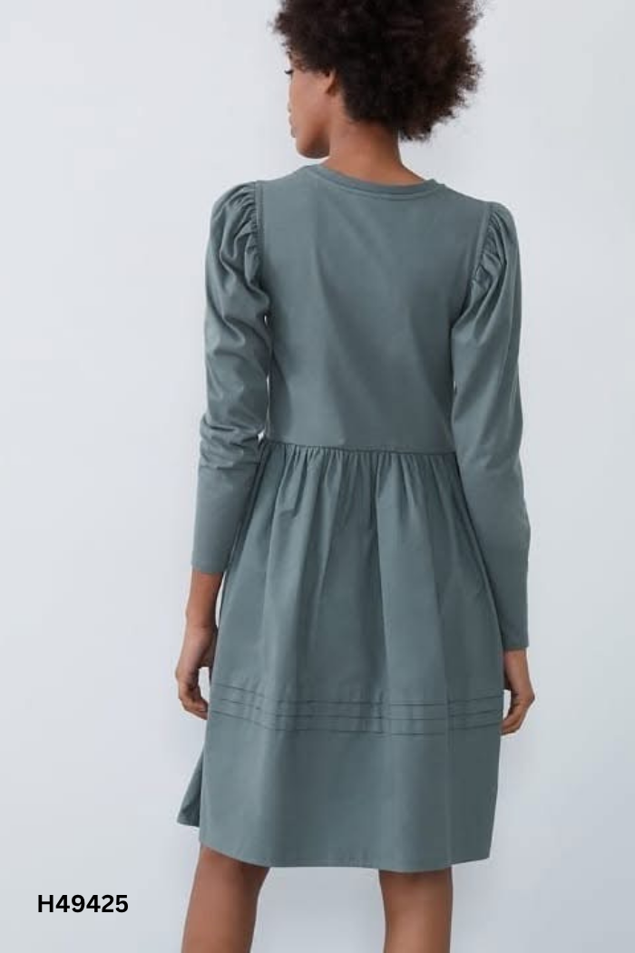 Váy ZARA xanh ghi