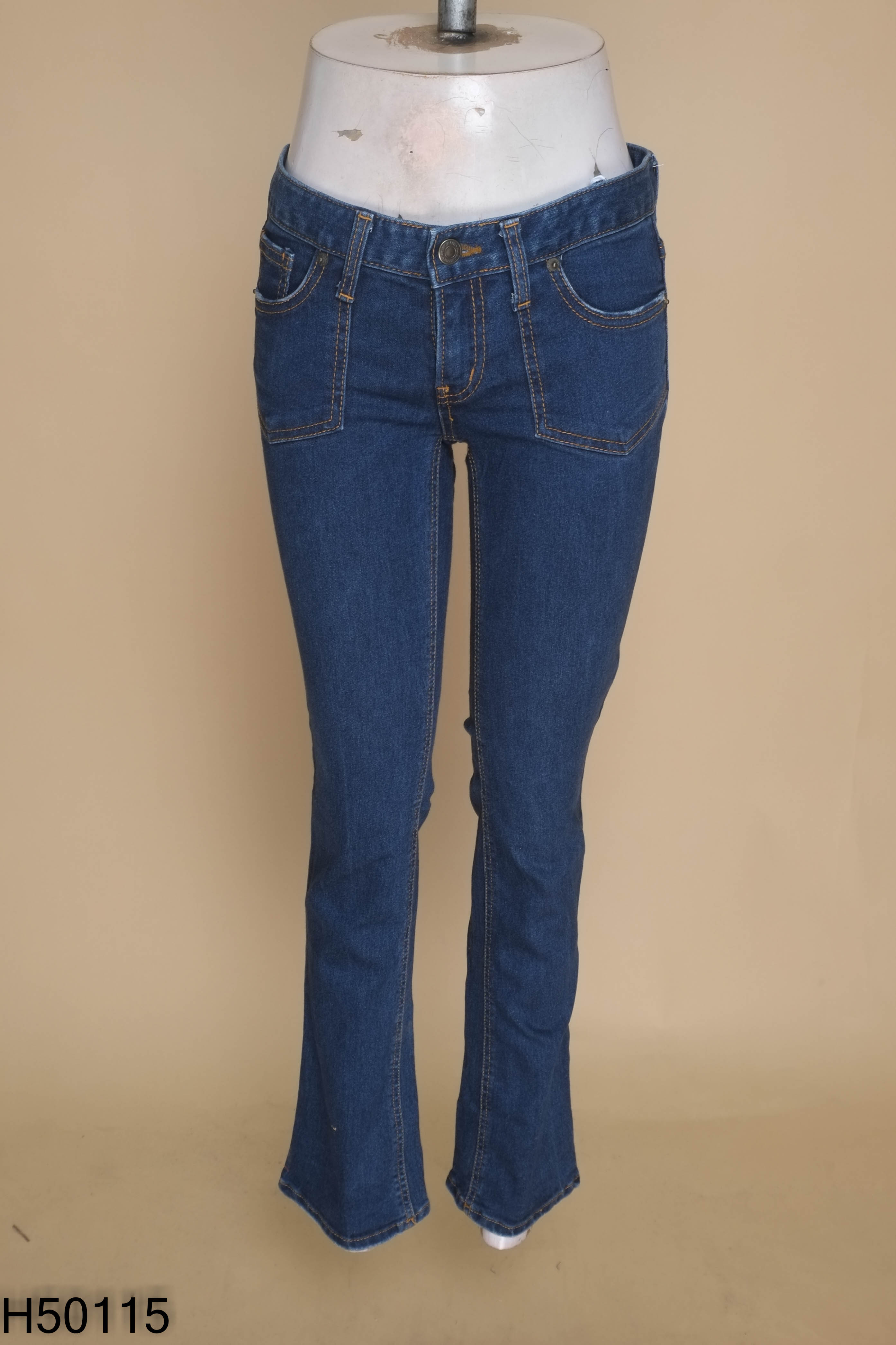 Quần jeans trơn xanh đậm