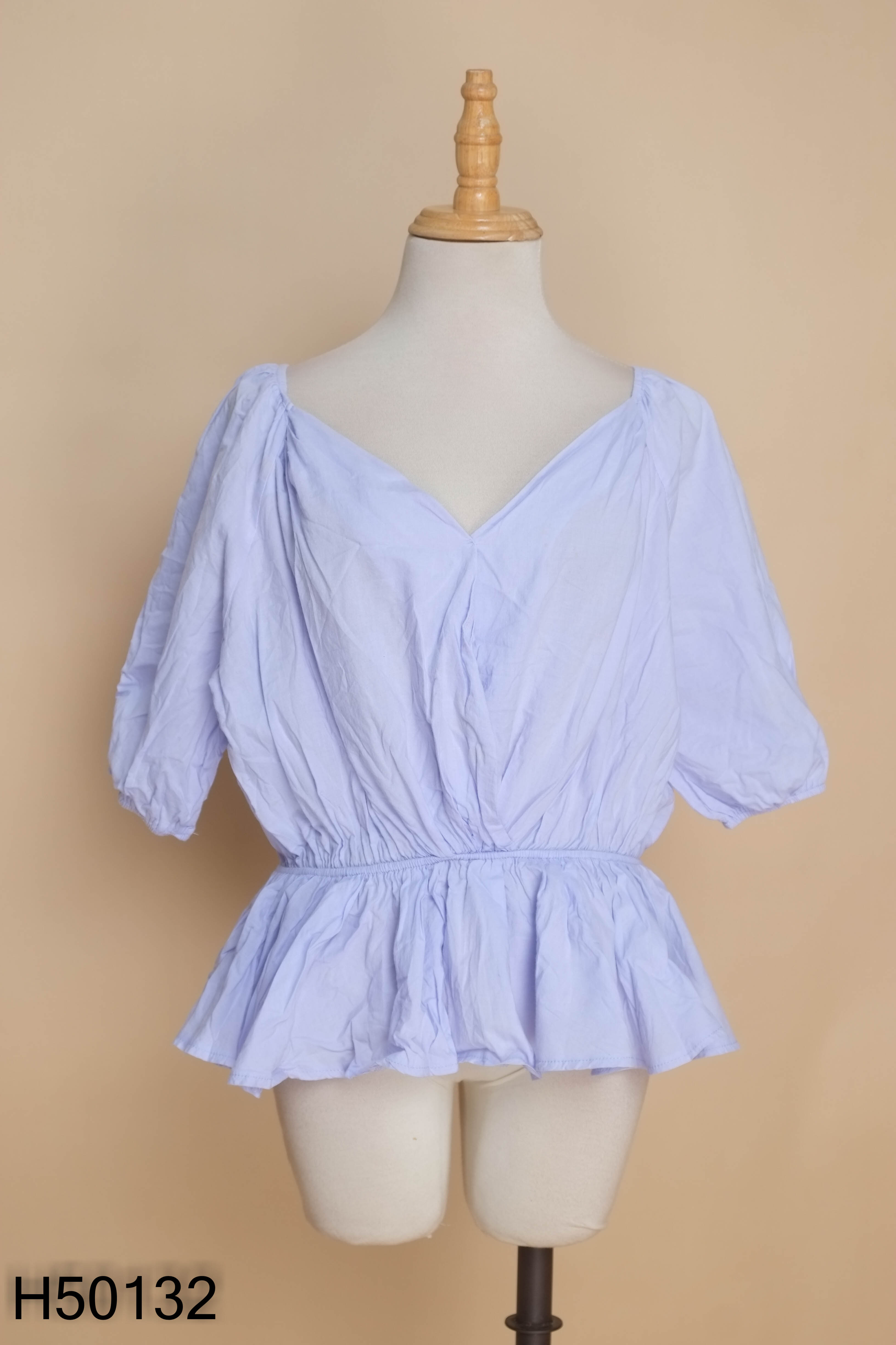 Áo kiểu xanh tay bồng