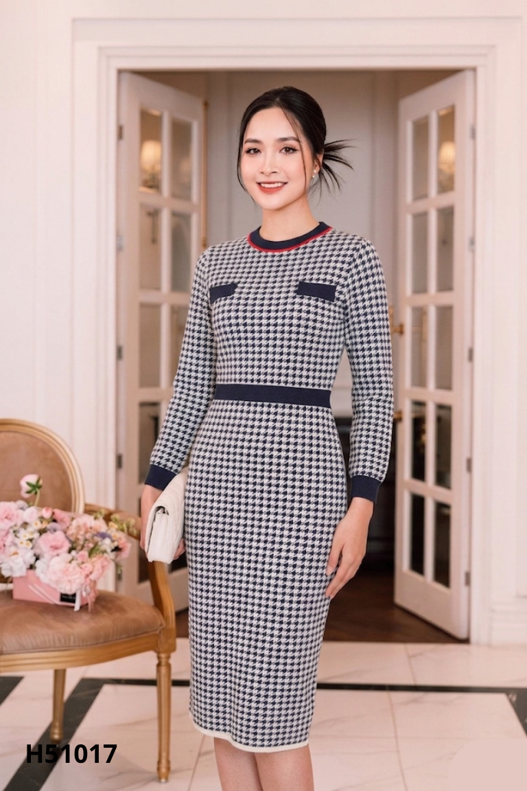Váy NEM be phối xanh than
