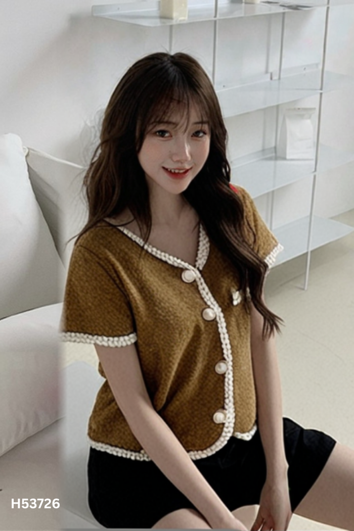 Áo dạ nâu vàng cúc ngọc
