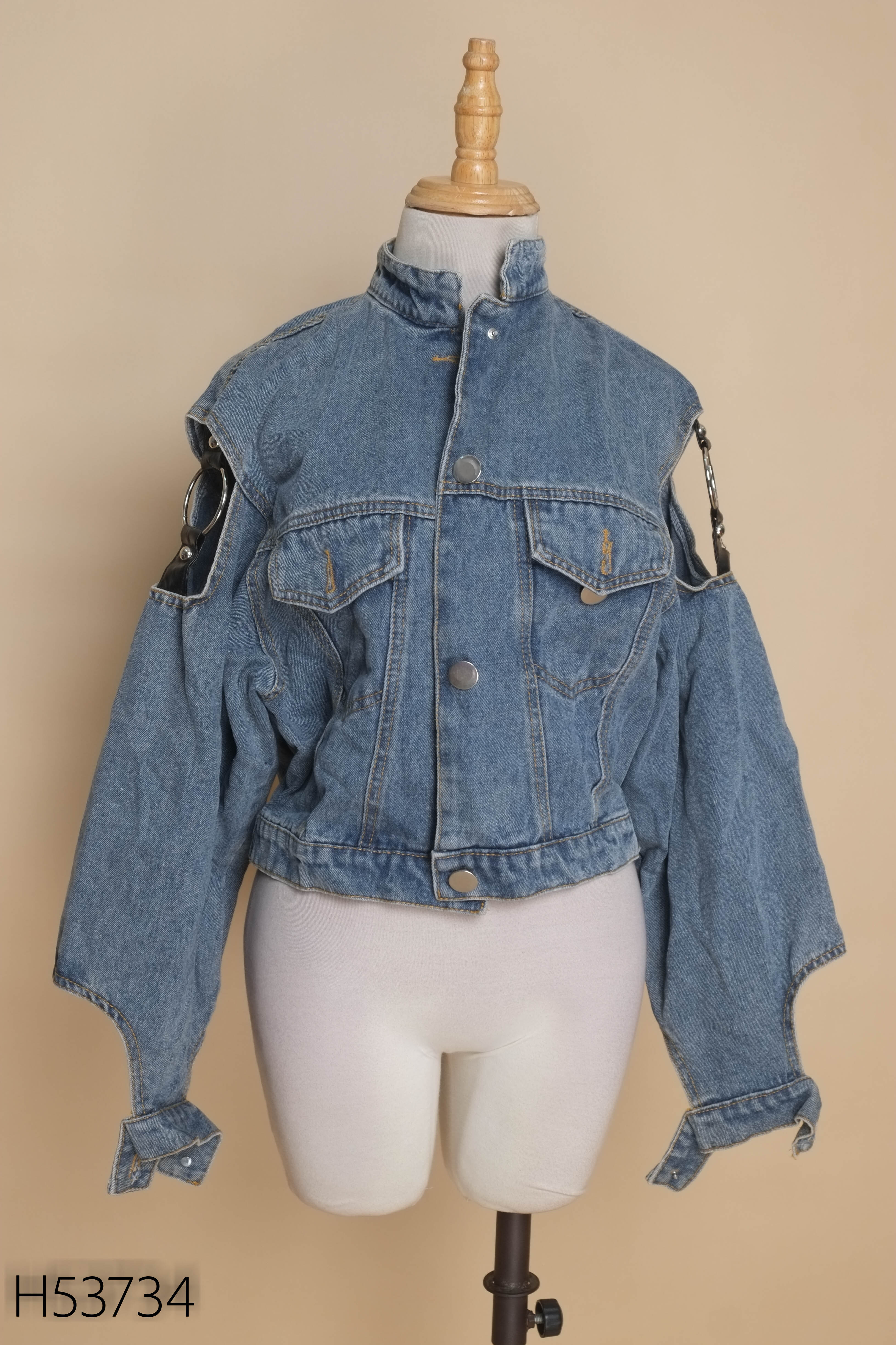 Áo khoác jeans xanh phối dây da