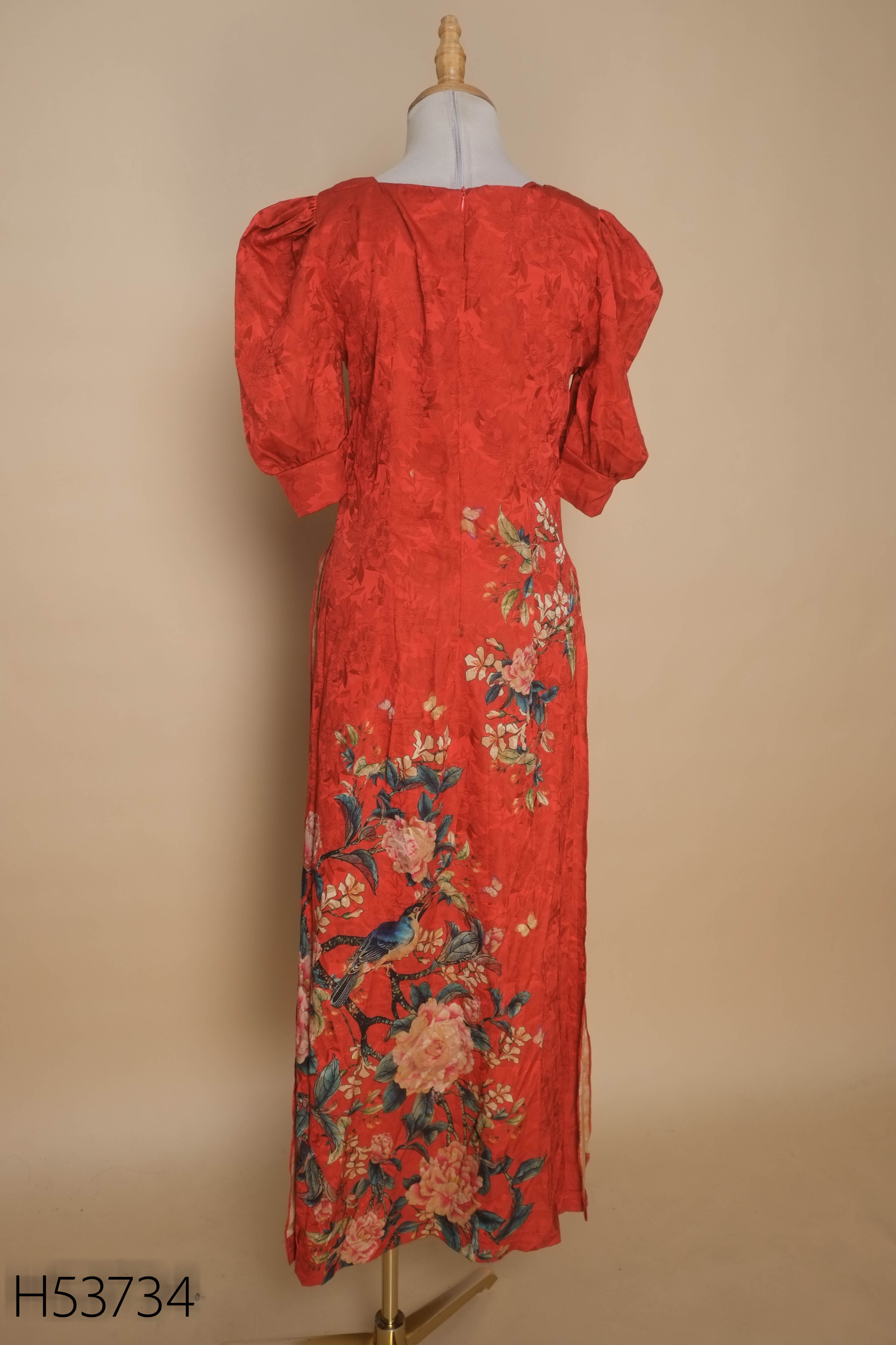 Áo dài cam in hoa (không quần)