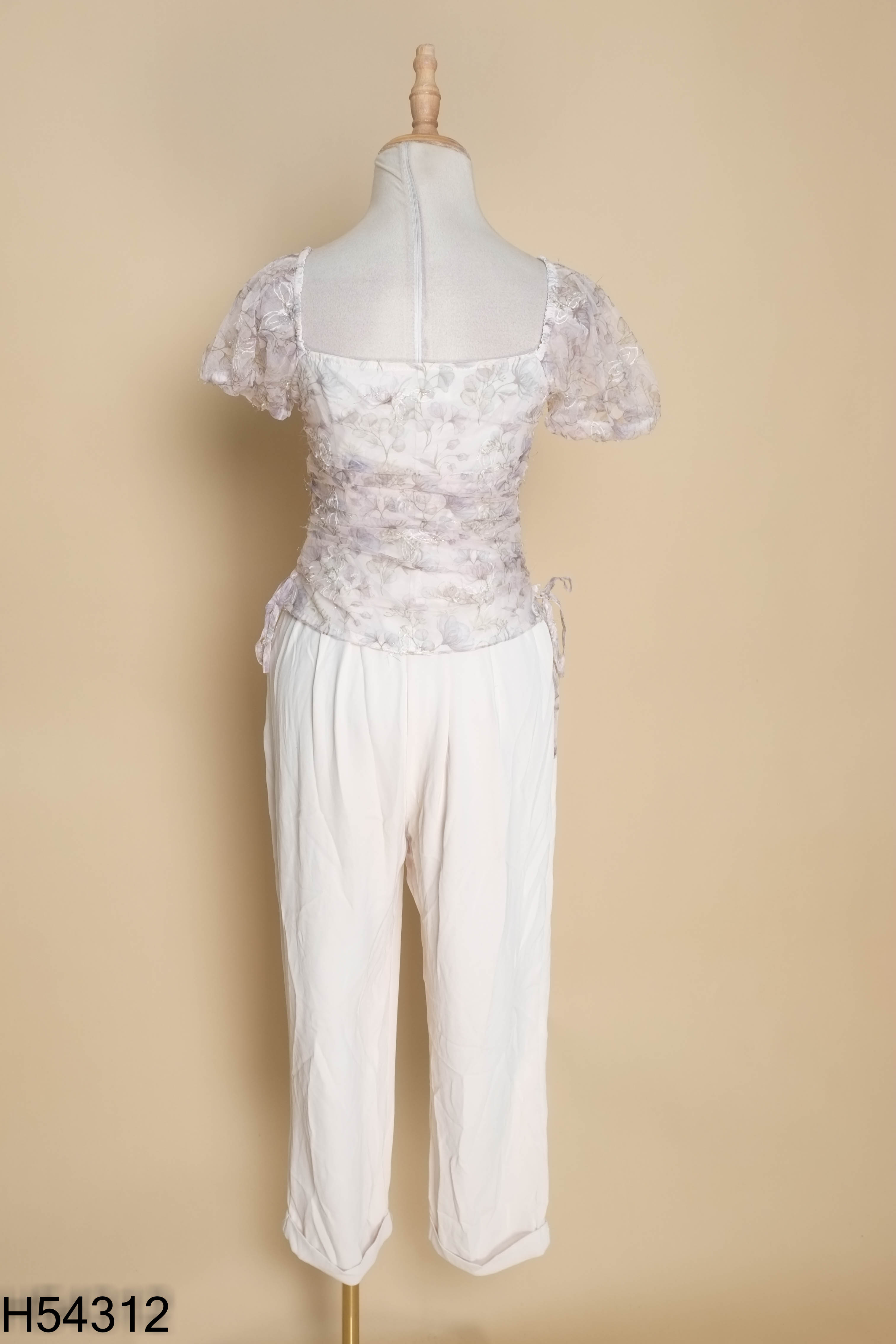 Set áo hoa + quần dài be
