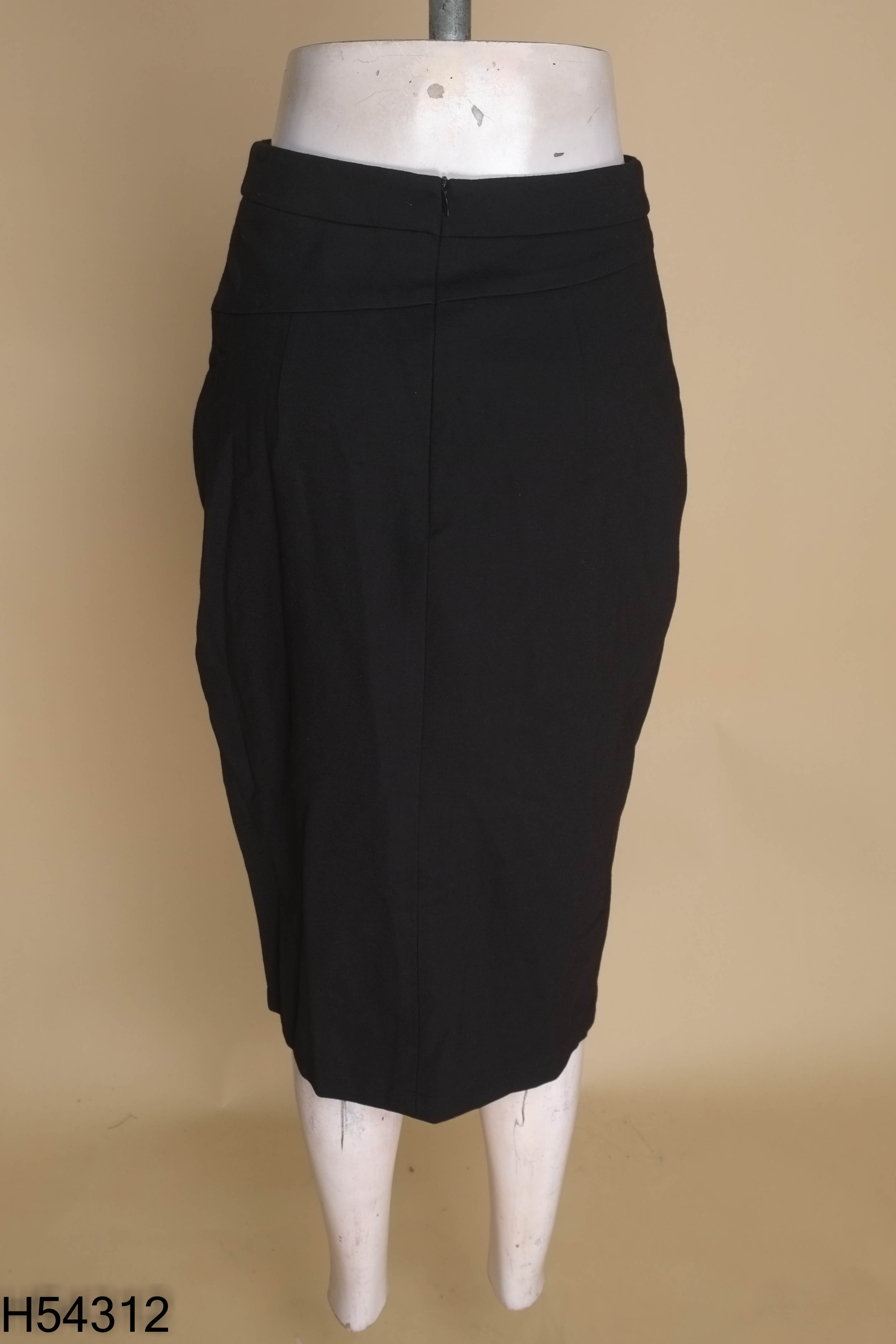 Chân váy RAB IN SUIT đen