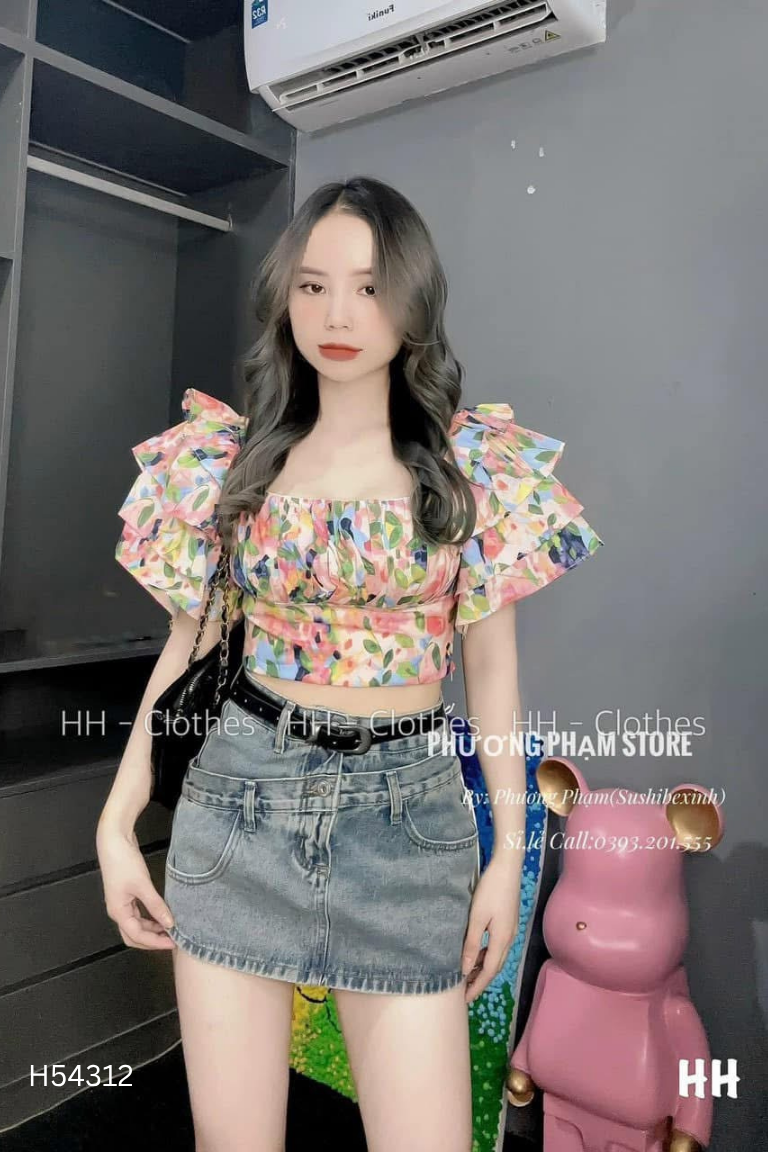 Áo croptop phối nhiều màu