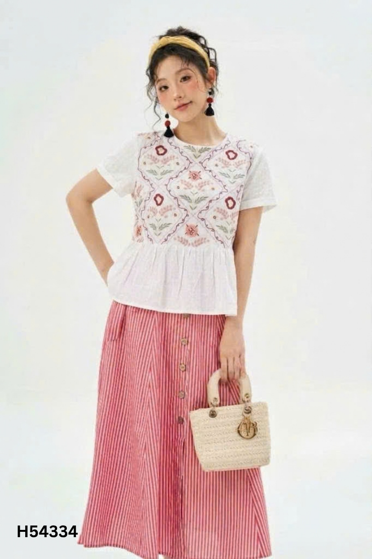 Áo babydoll trắng ADORE DRESS thêu hoa