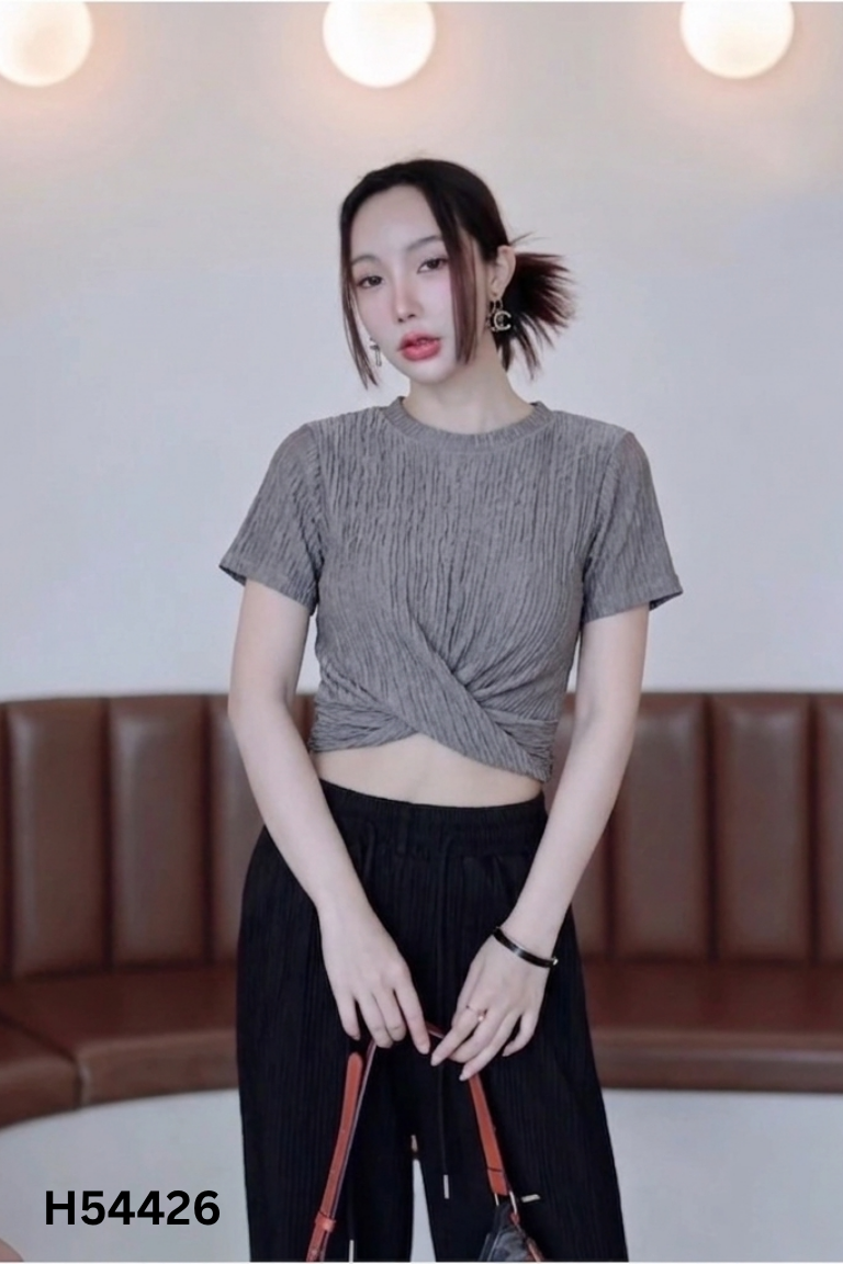 Áo len mongtoghi trắng kẻ xanh than
