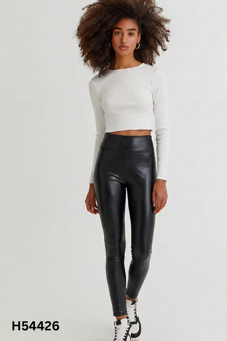 NEWTAG Quần RIVER ISLAND da đen
