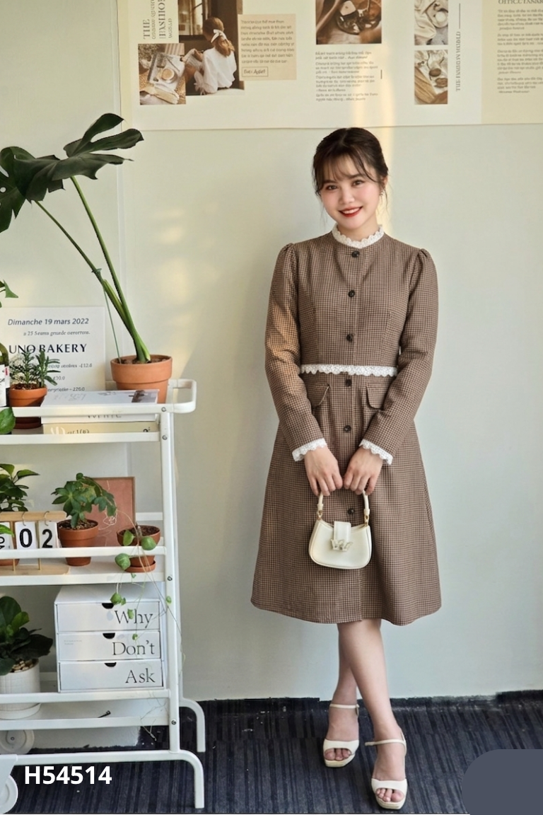 Váy CUNNIE STORE nâu caro